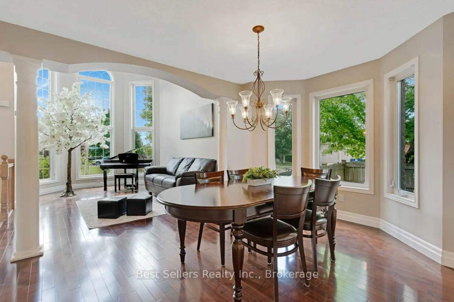 25 Amalia Crescent photo 4