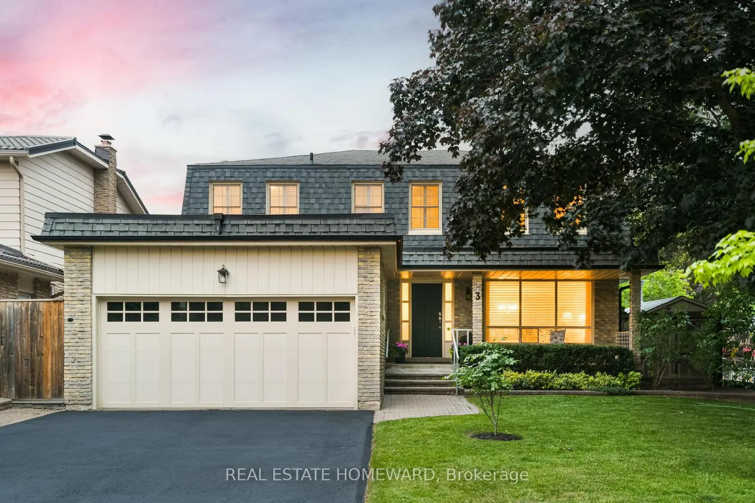 3 Emmeloord Crescent
