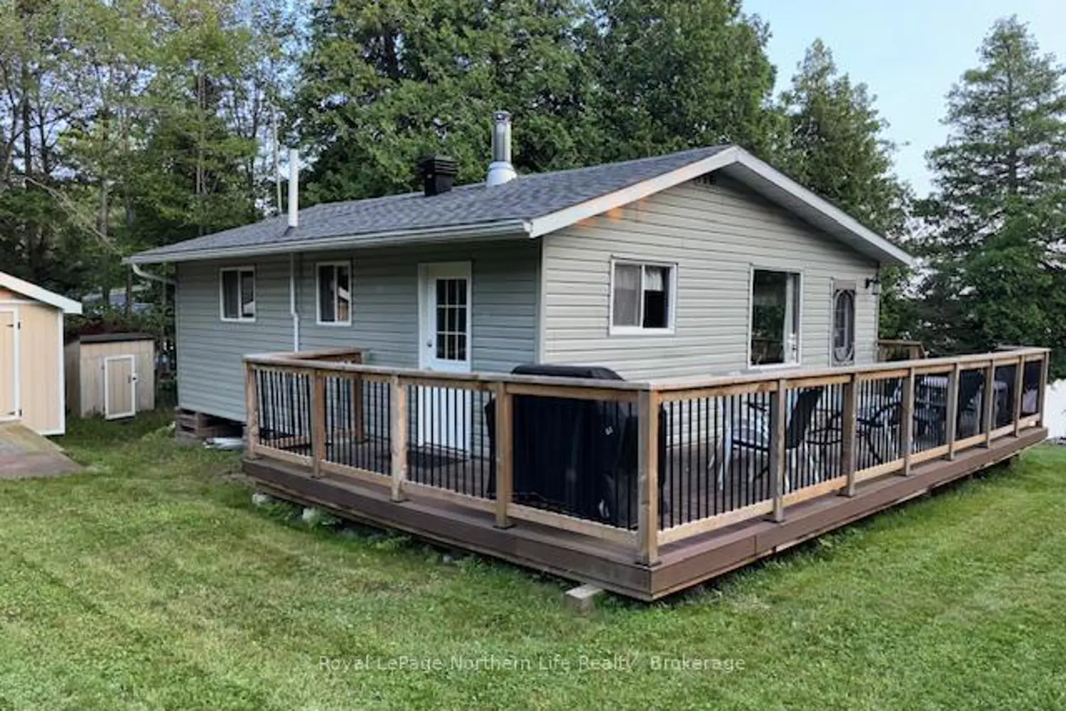 844 Hemlock Island photo 2