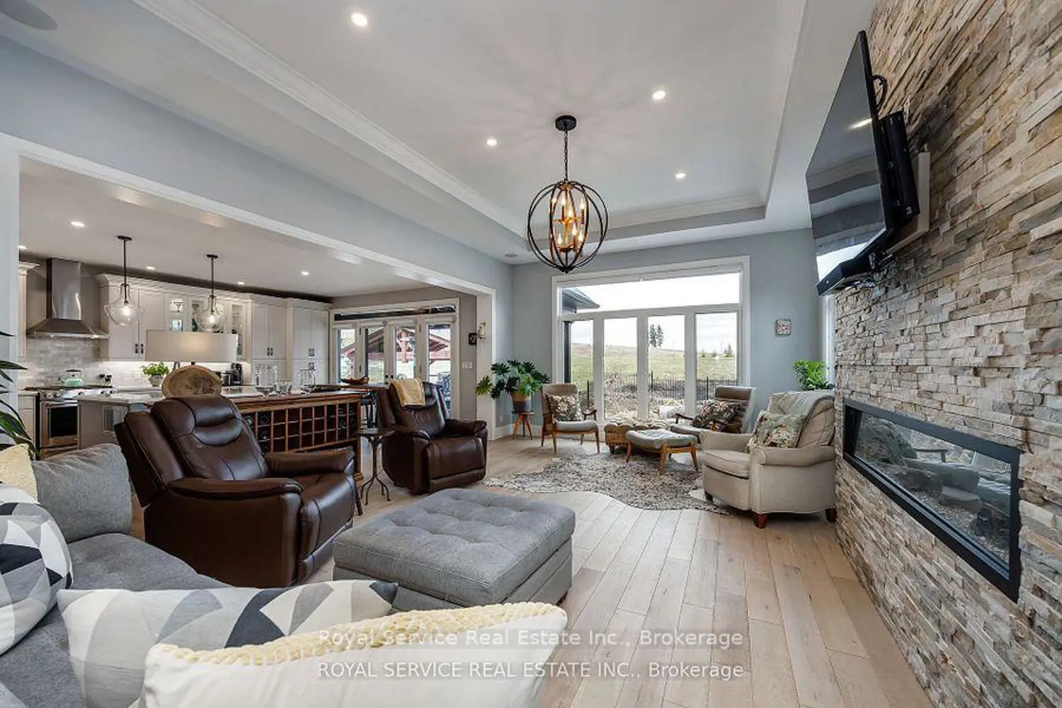 28 Rustlewood Avenue photo 3