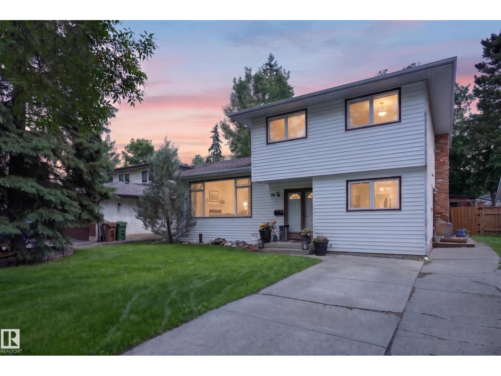 59 Fair Oaks Drive, St. Albert, AB, T8N1P9