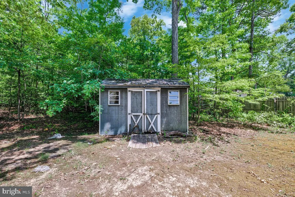 2300 Valley Oak Court, Waldorf, MD 20601