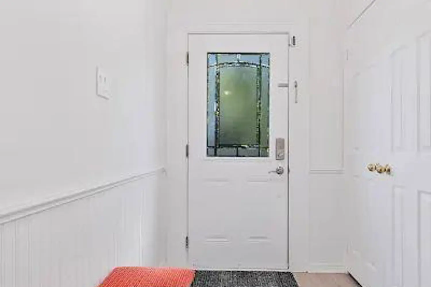 1457 Anton Square photo 4