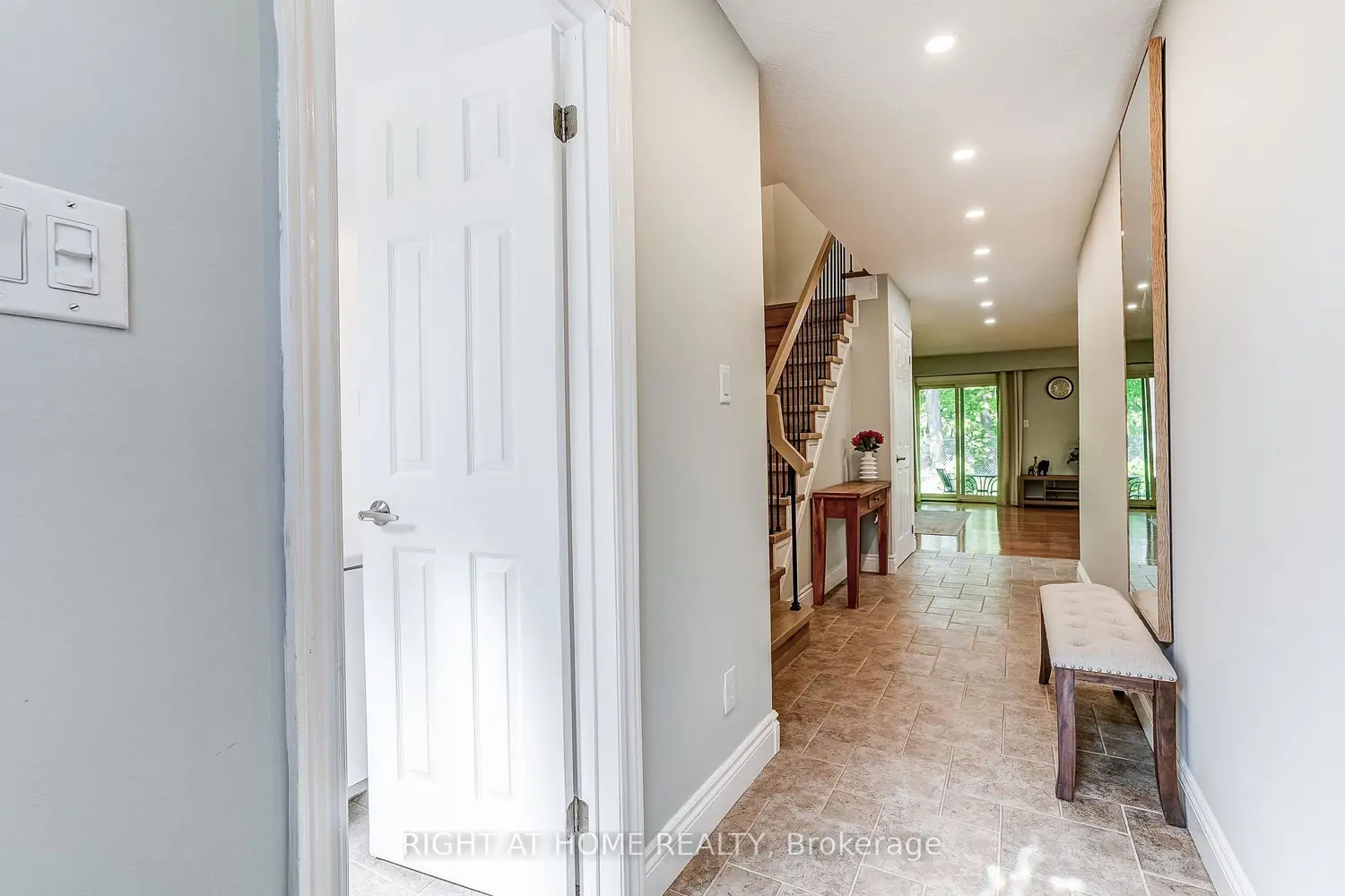 2120 Rathburn Road 55 photo 2
