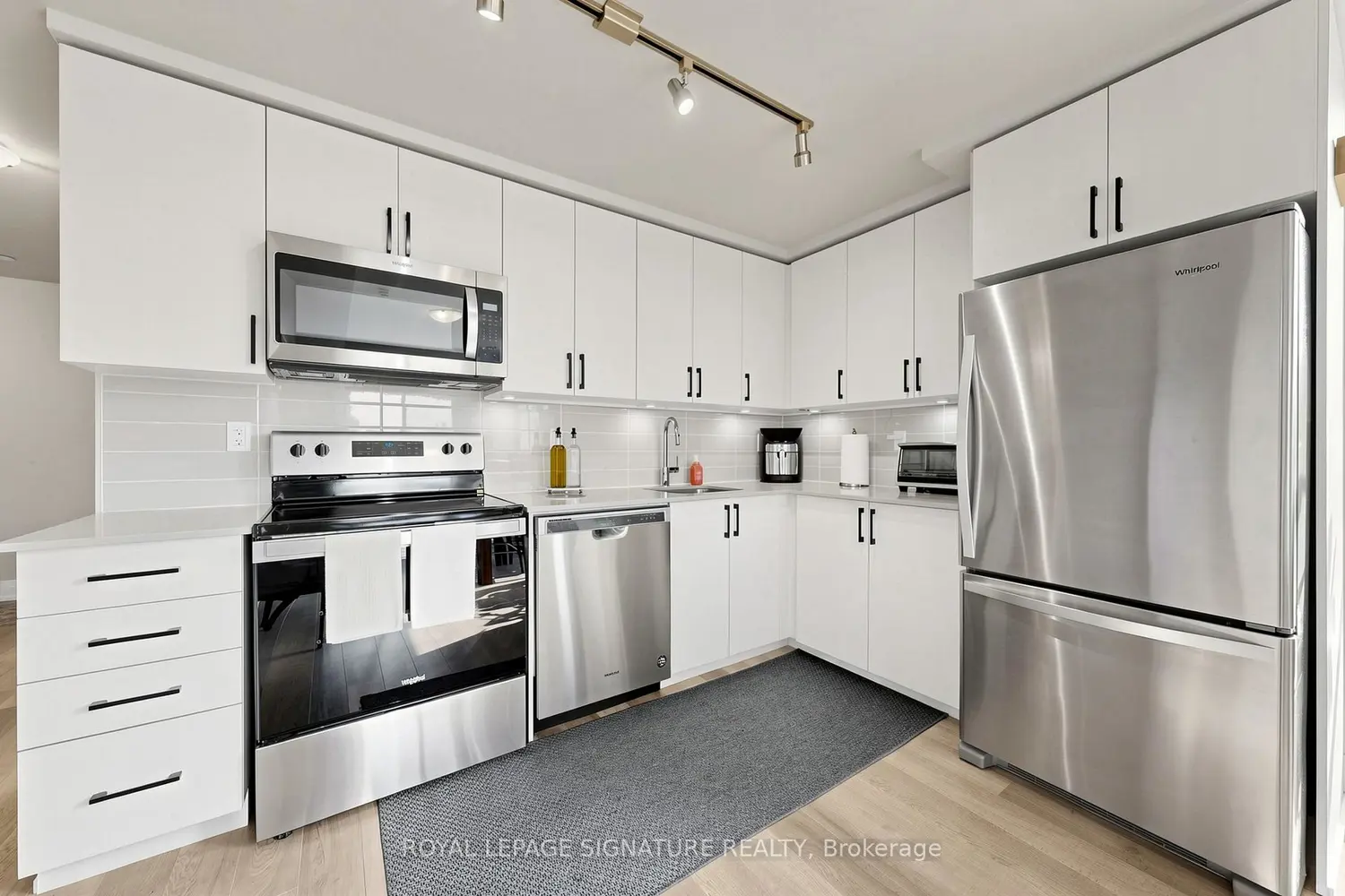 3121 Sheppard Avenue 503 photo 5