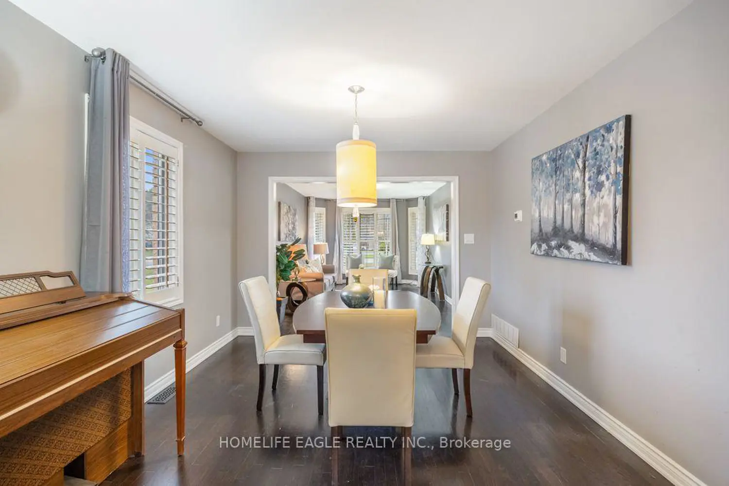 20286 Yonge Street photo 4