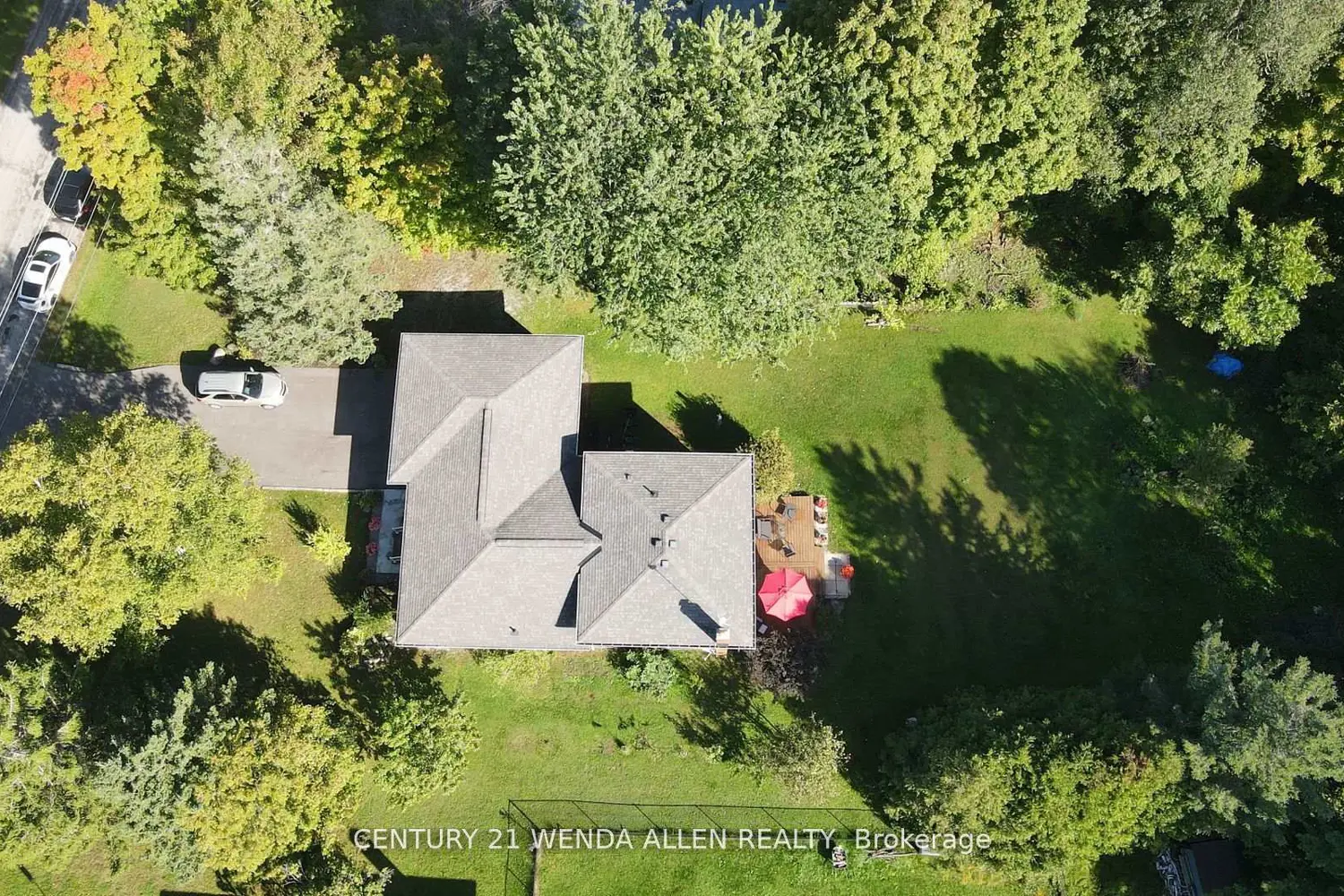 14 Manvers Drive photo 4