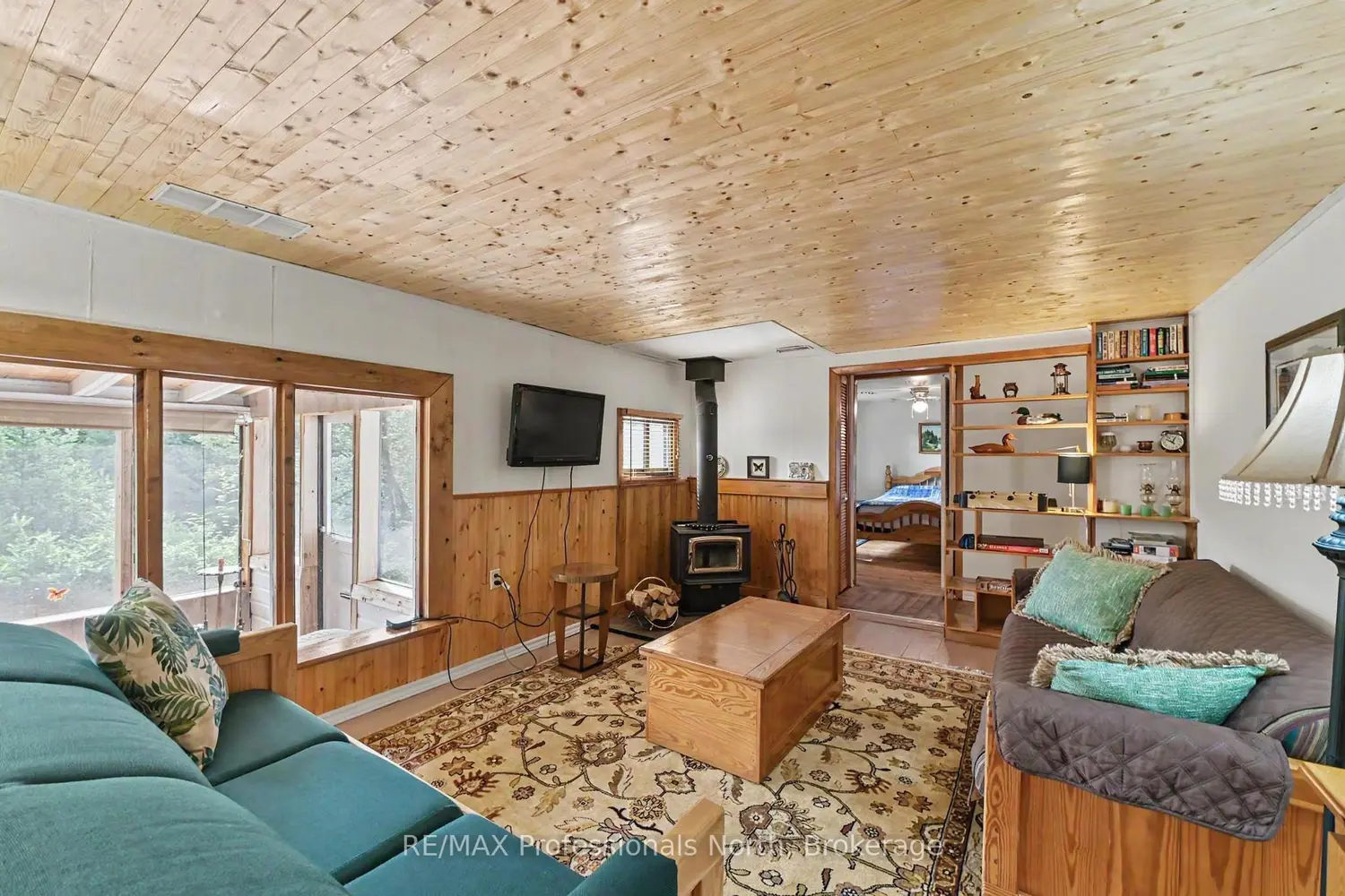 3701 Gelert Road photo 3