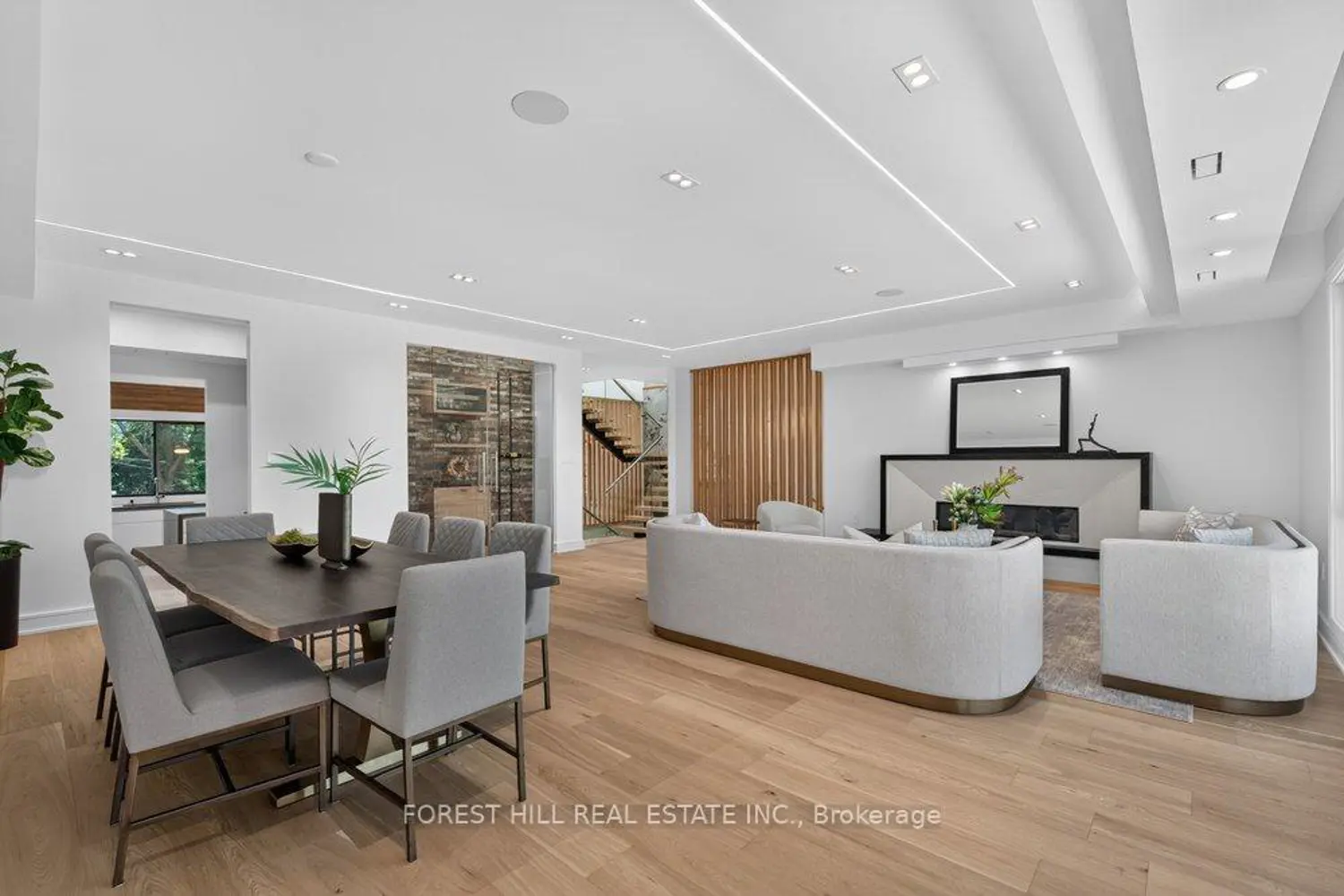 103 Bevdale Road photo 3