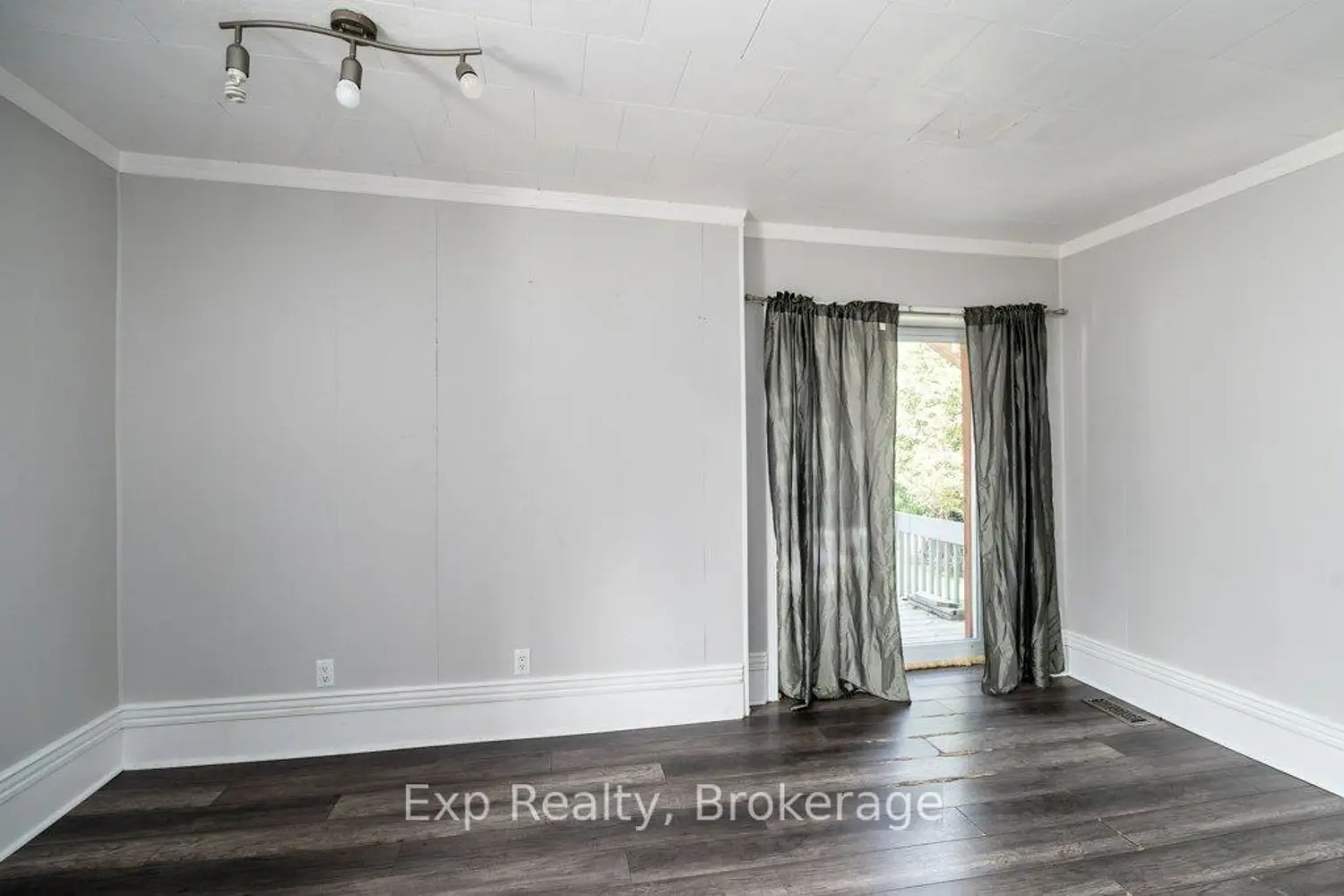 127 Green Street photo 5