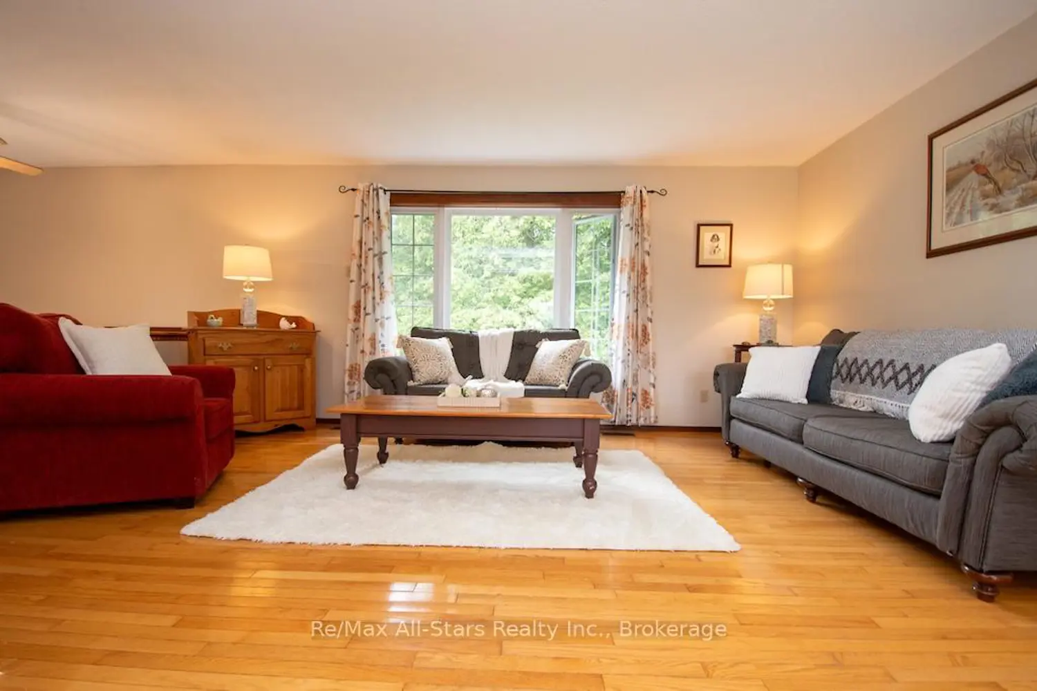 421 Ogemah Road photo 2