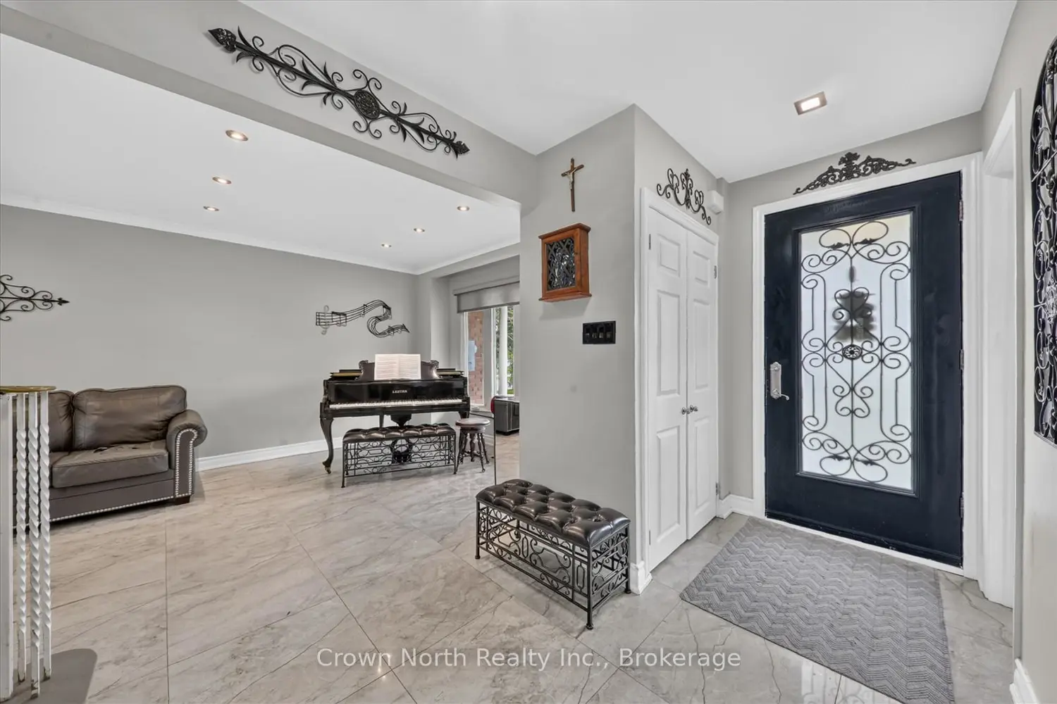 63 Portico Drive photo 5