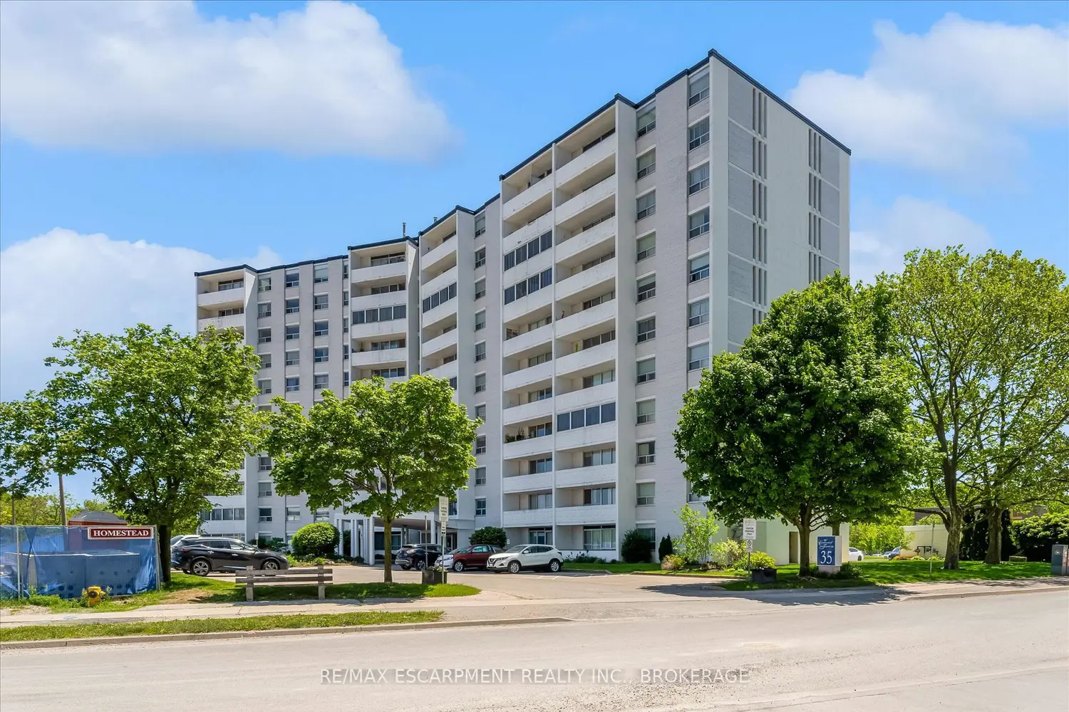 35 Towering Heights Boulevard 1007