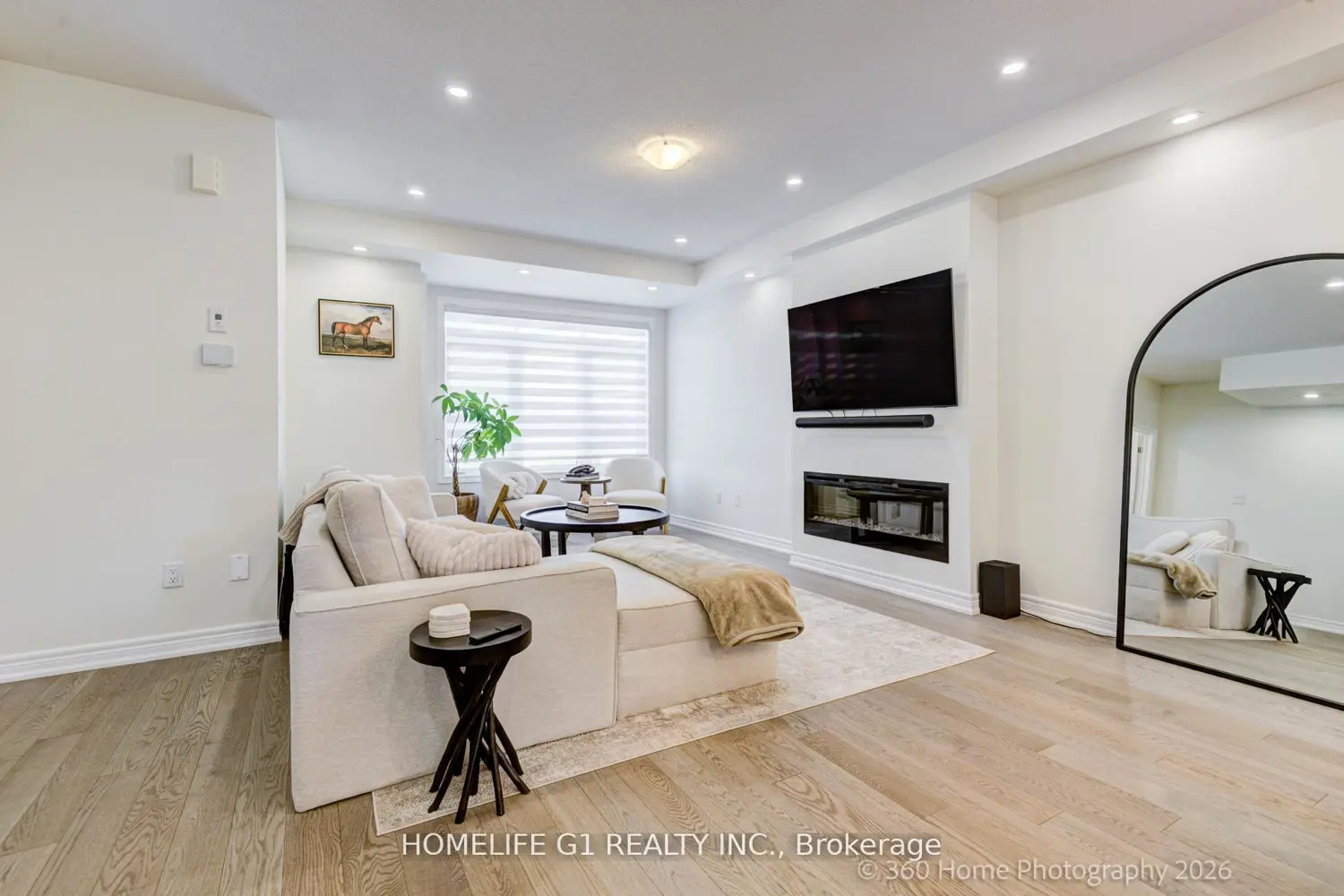 98 Fruitvale Circle photo 5