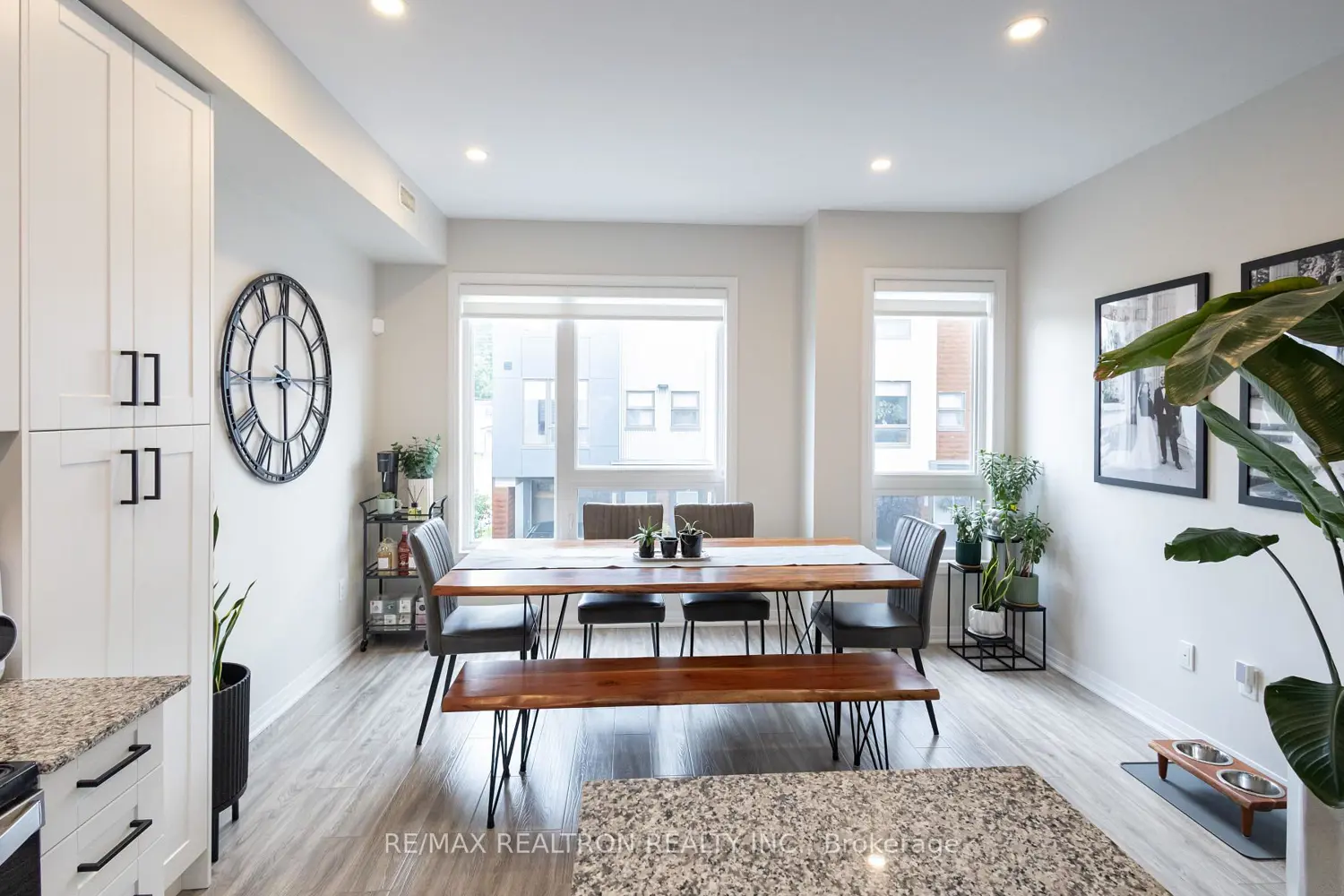 1623 Pleasure Valley Path photo 2