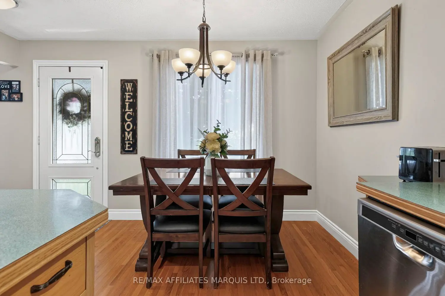 824 Alice Street photo 5