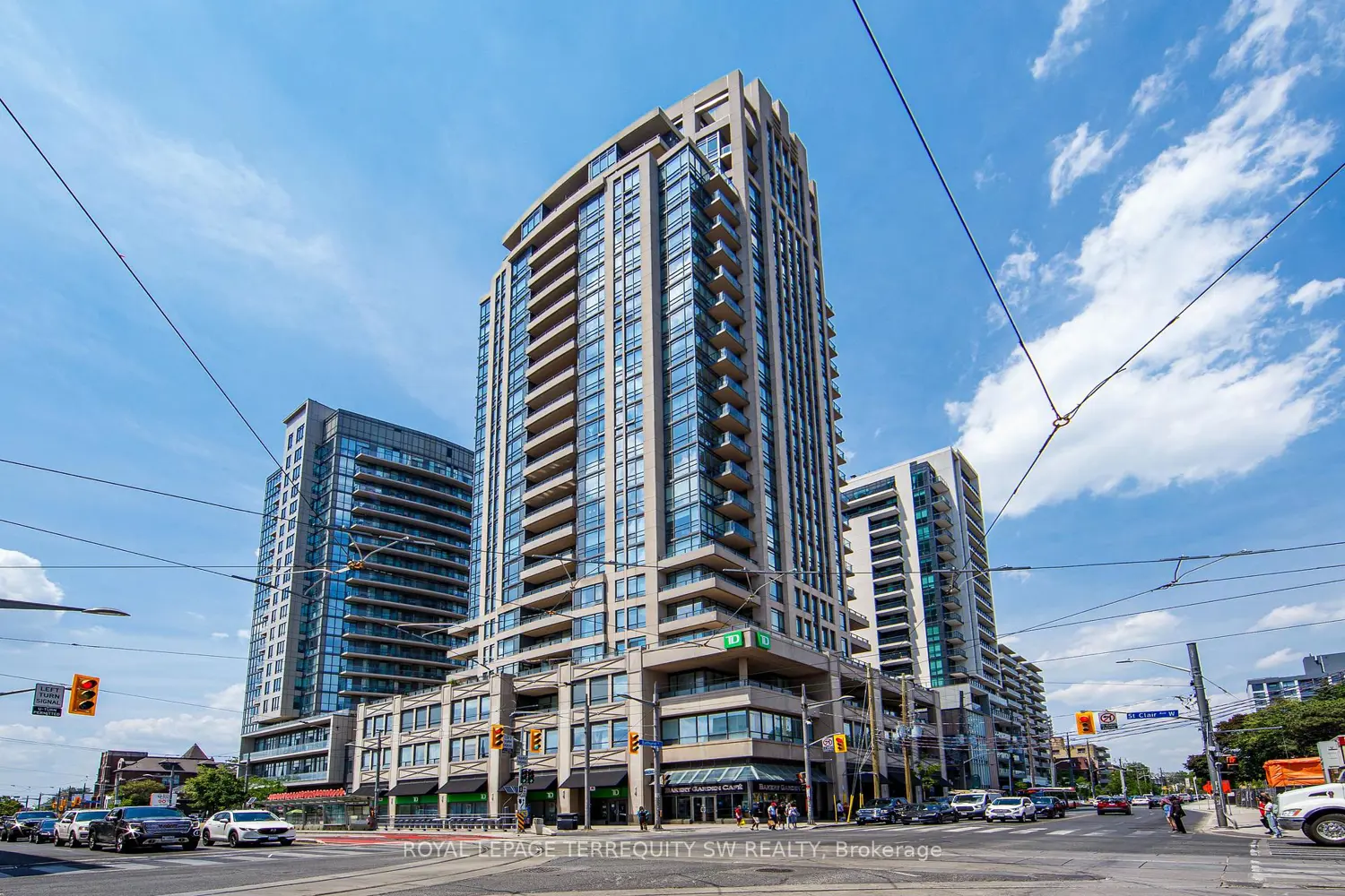 500 St Clair Avenue 1702