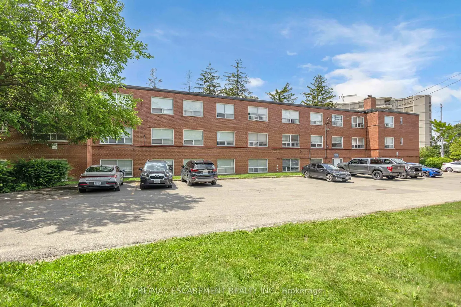 57 Mericourt Road 302 photo 3