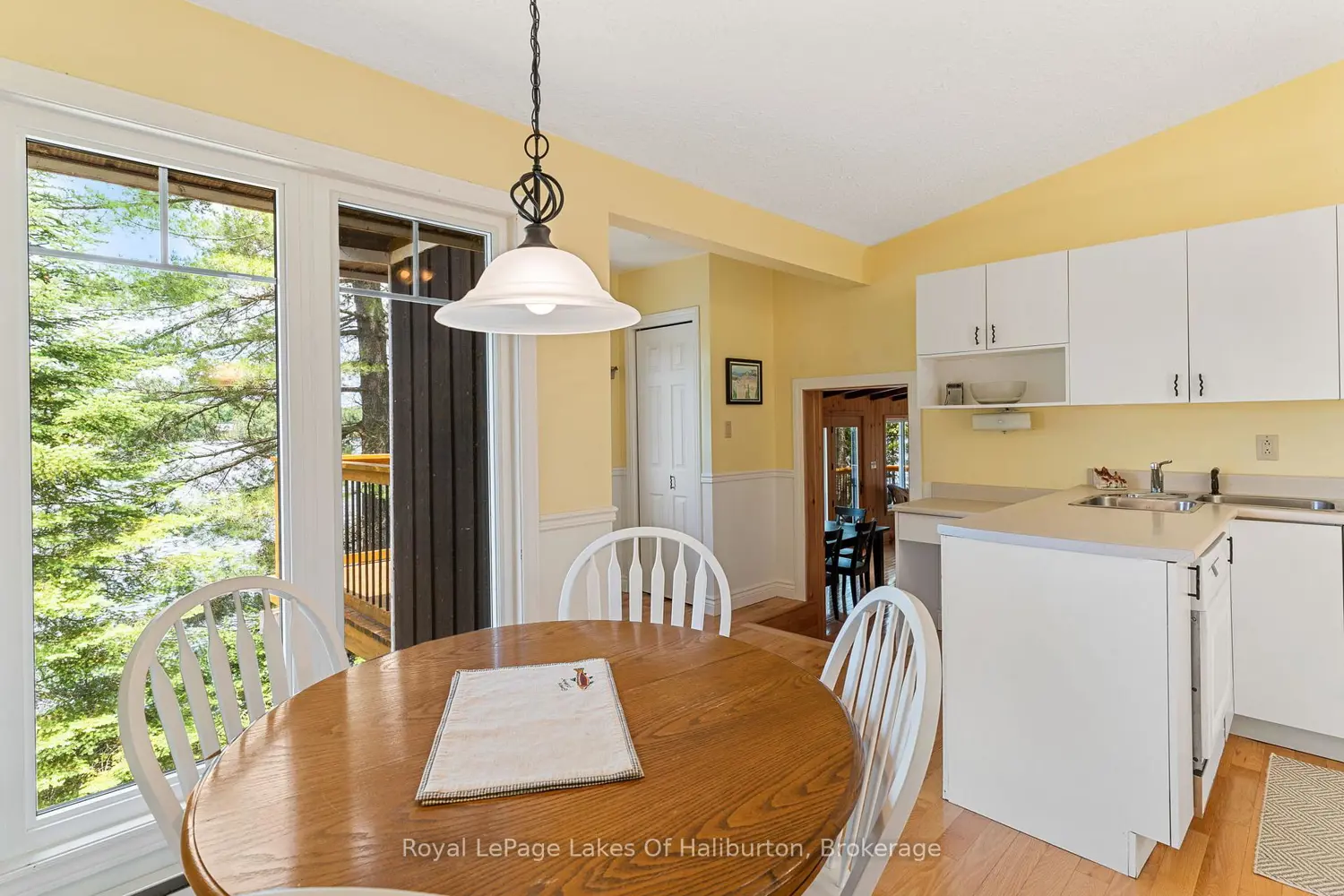 1270 Quartz Lane photo 5