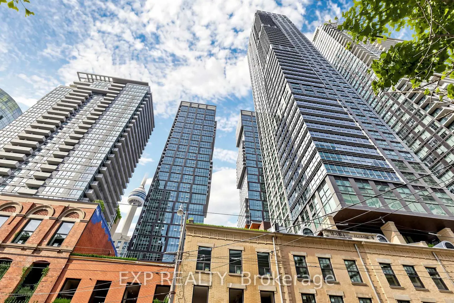 327 King Street 601