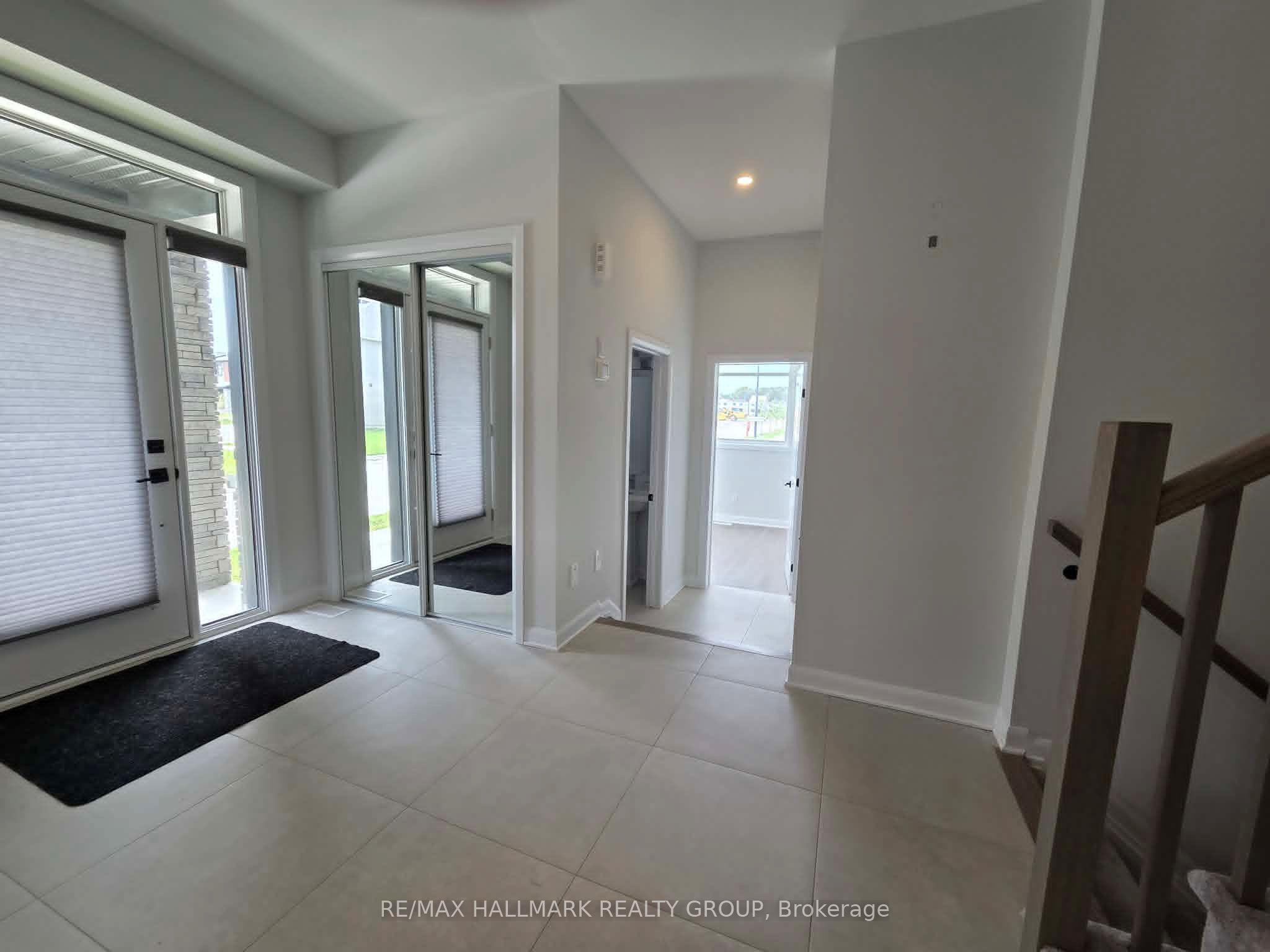 177 Invention Boulevard, Ottawa, ON, K2W 0M1 photo 2