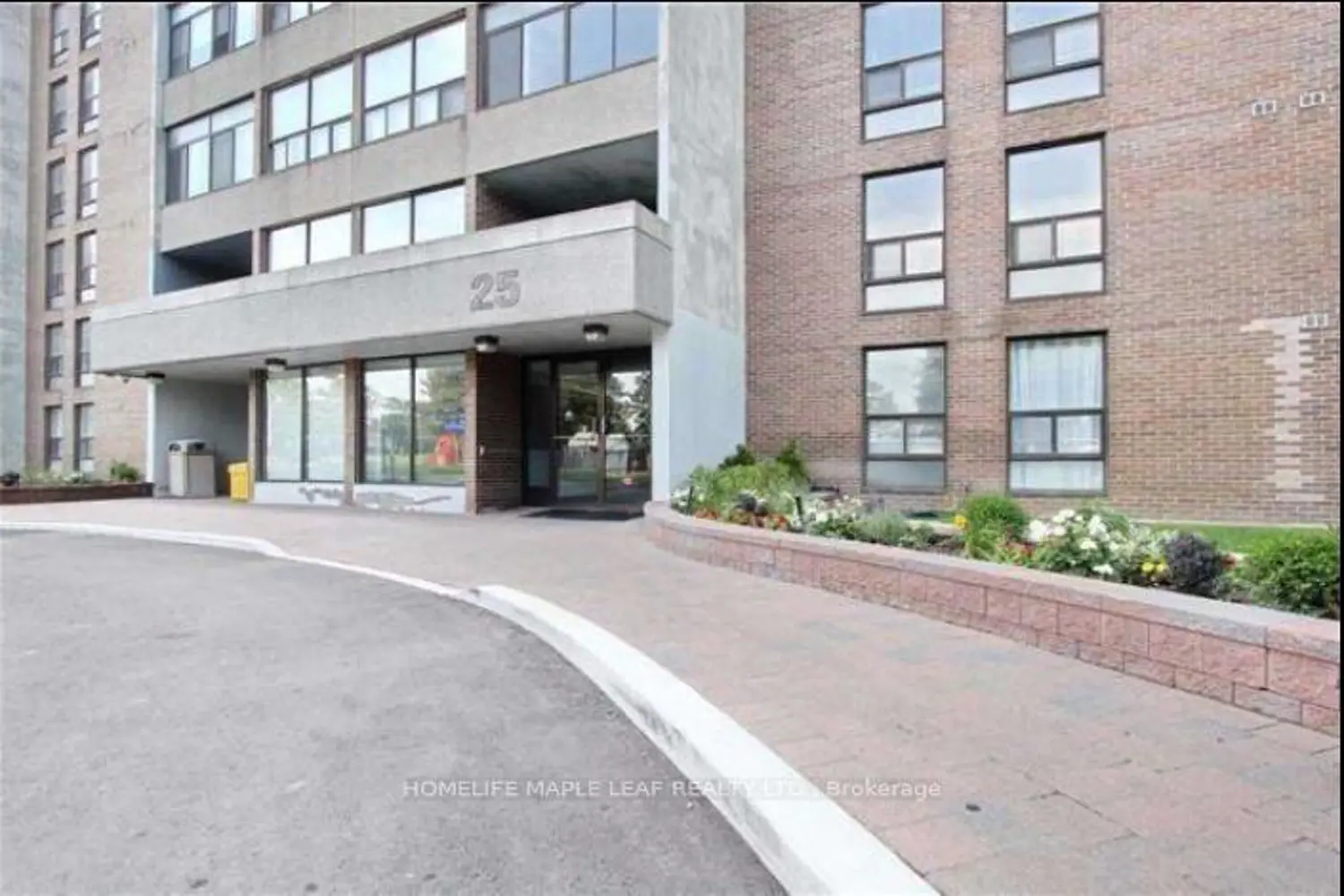 25 Kensington Road 1106