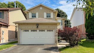 Bsmt Apartme-609 Flavelle Court, Pickering, ON, L1V 3W6