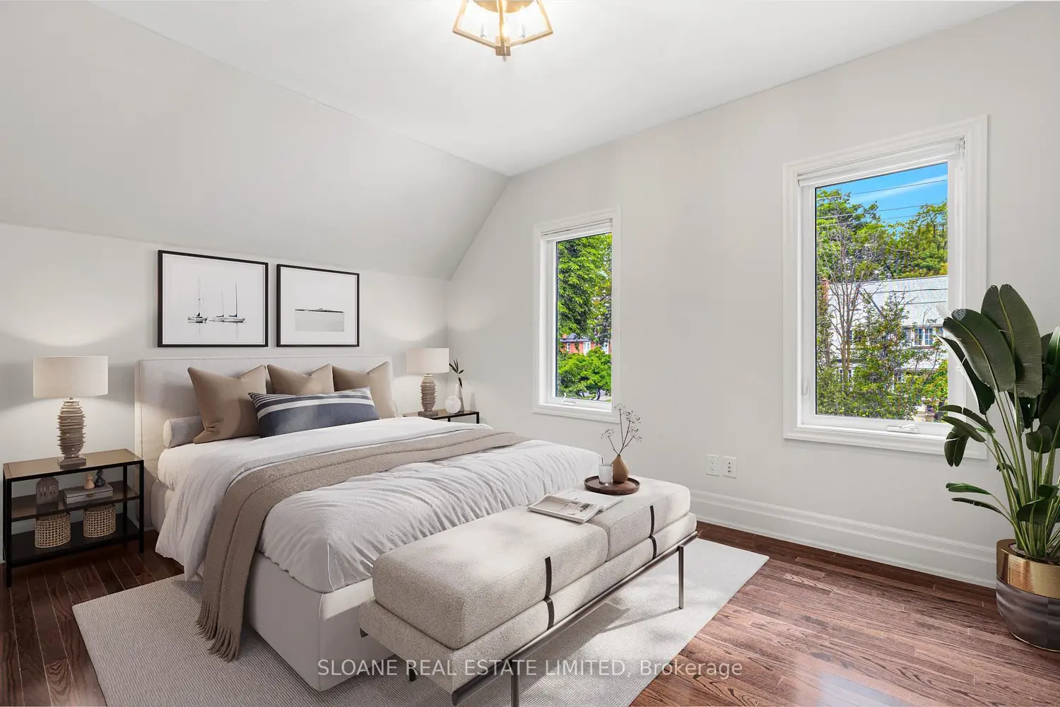 271 St Clair Avenue photo 5