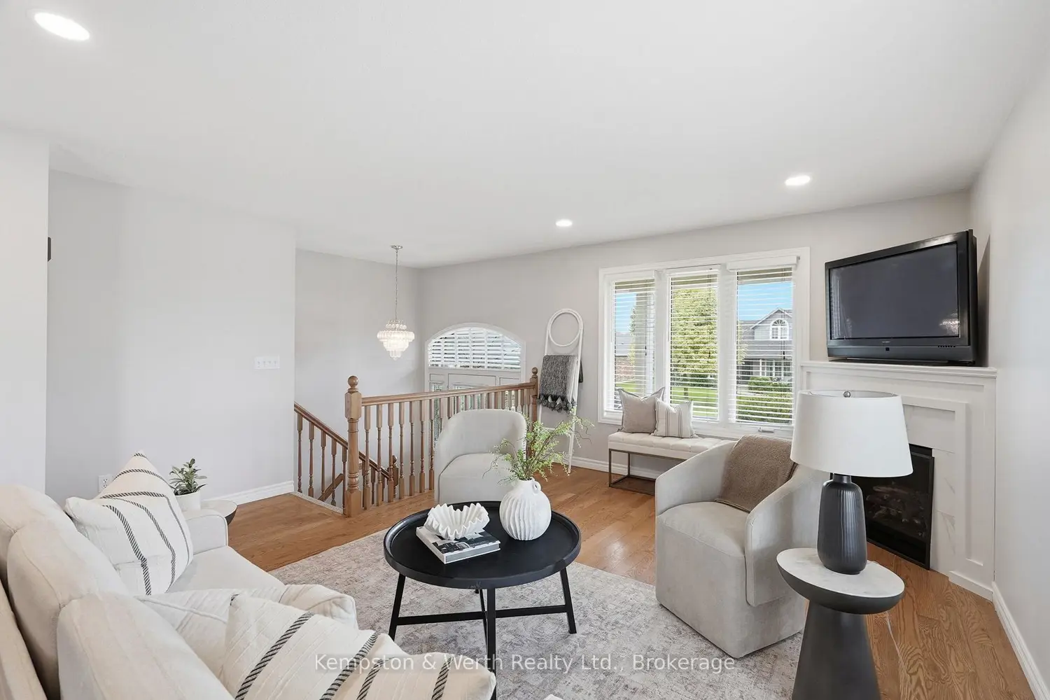 900 Boyd Avenue photo 4