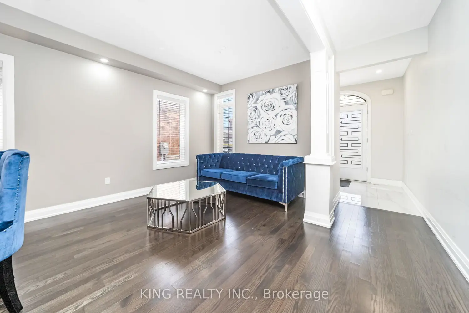 11 Malpass Street photo 3