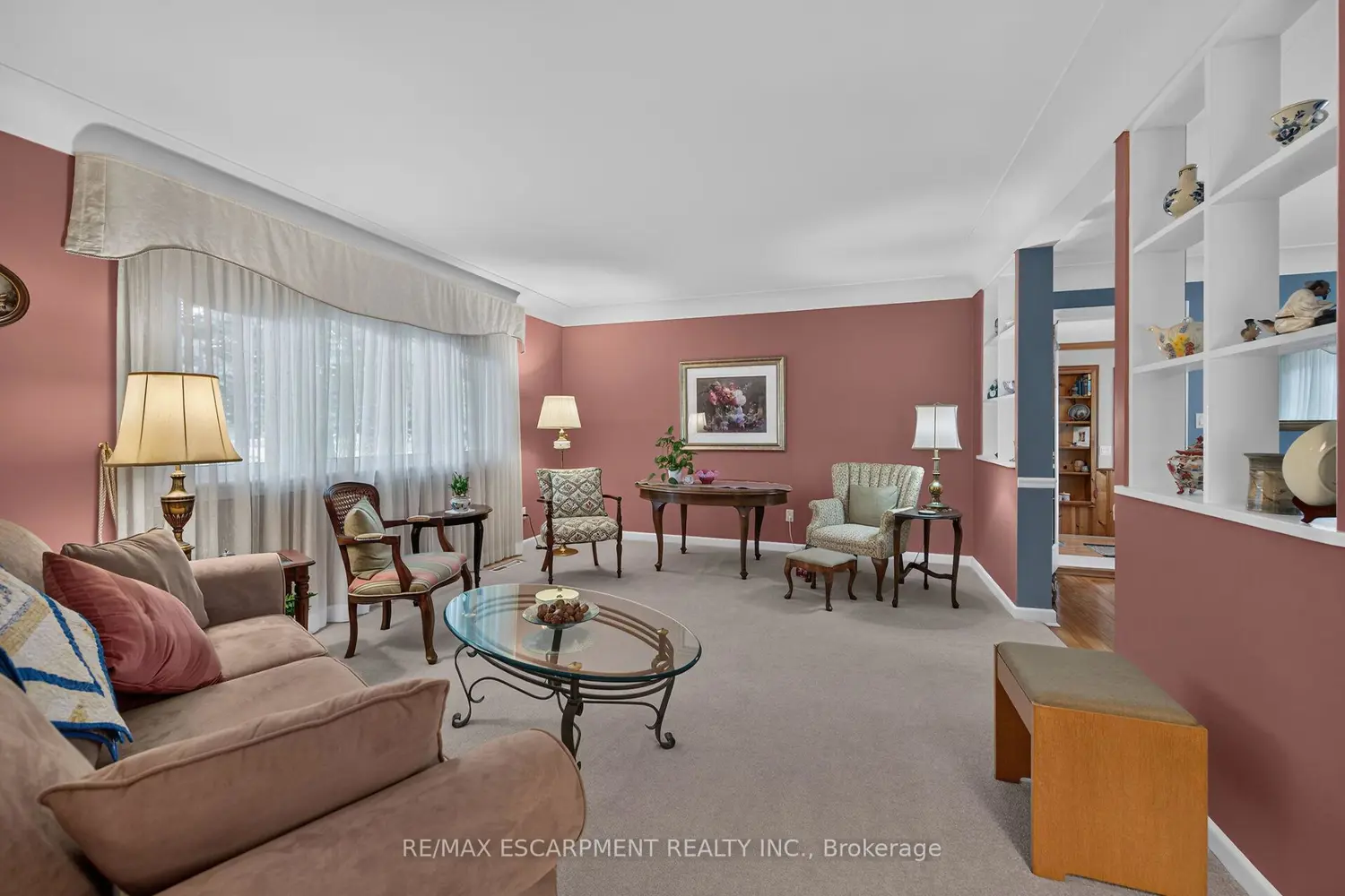 511 Fiddlers Green Road photo 4