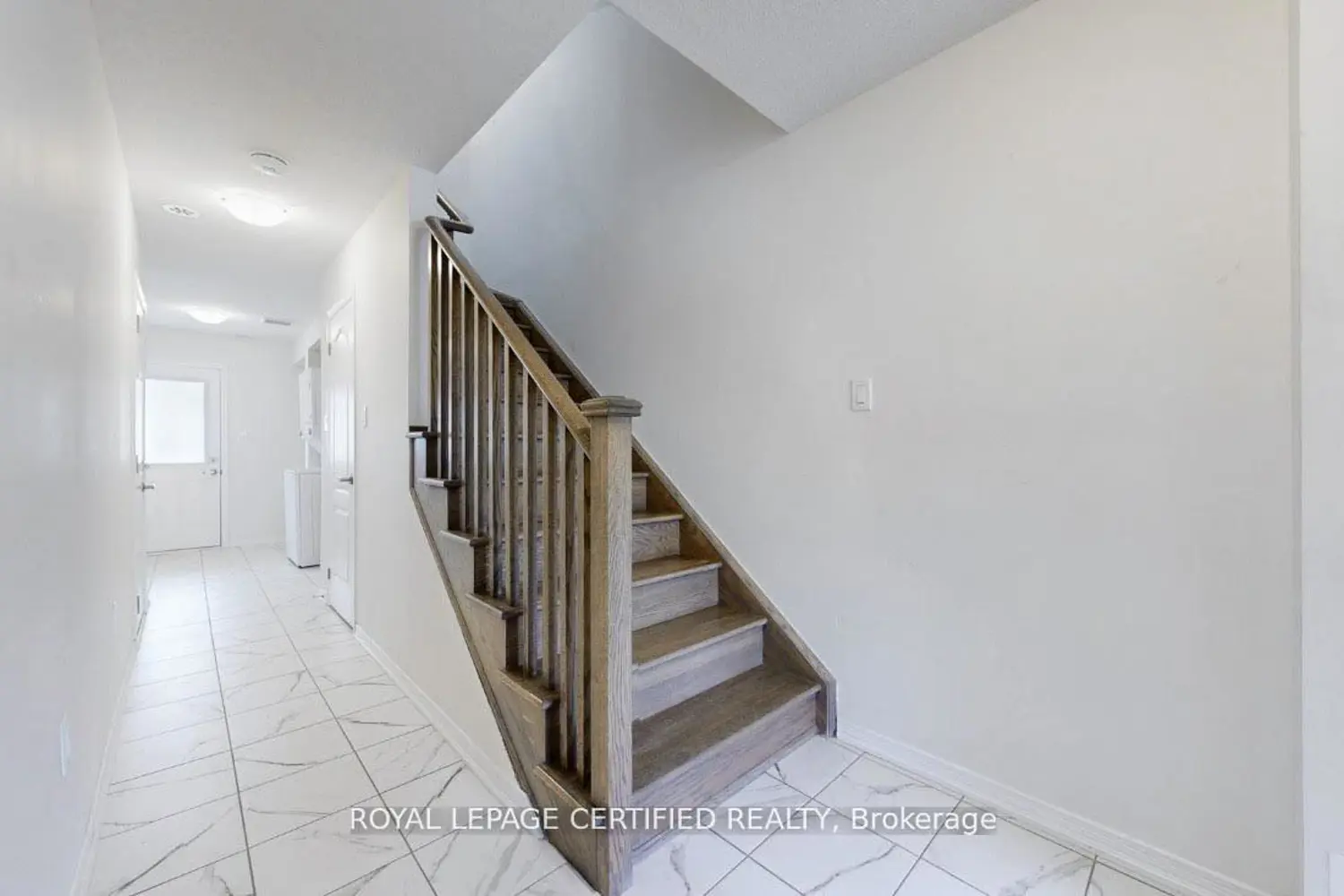 65 Holder Drive photo 2