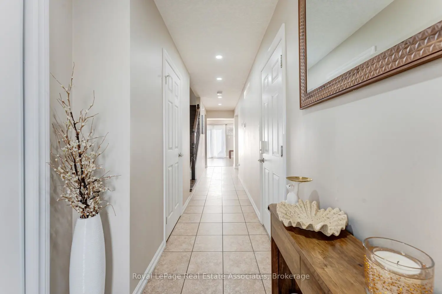 1361 Old Zeller Drive photo 2