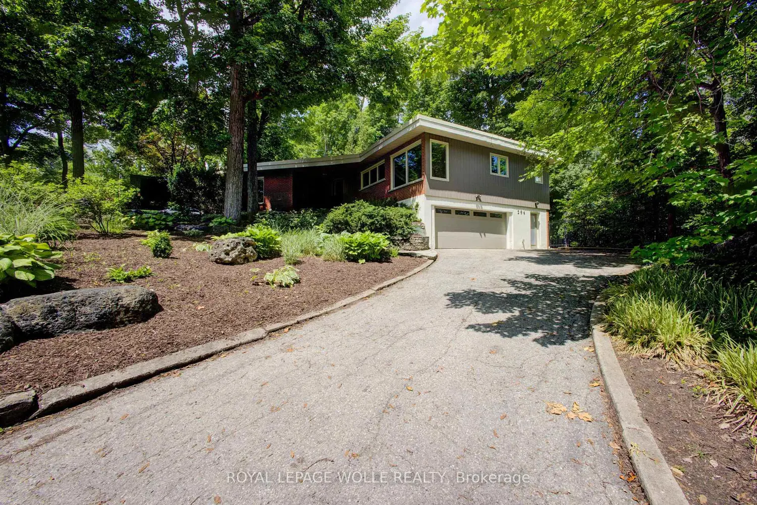 294 Algonquin Drive photo 2