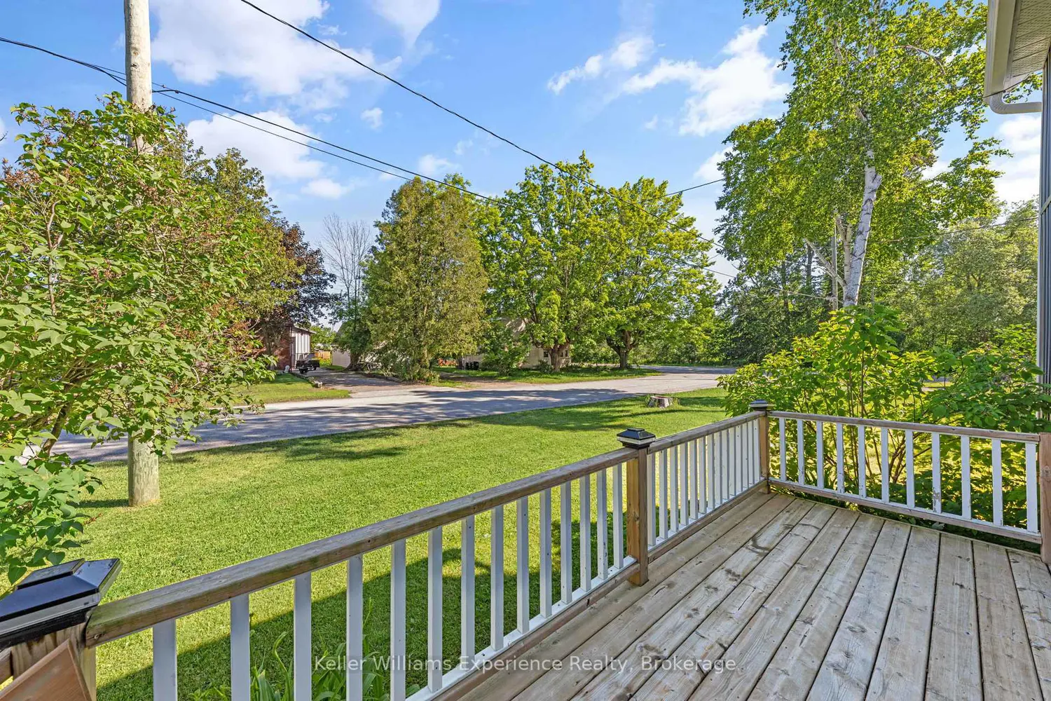 311 Armstrong Street photo 2