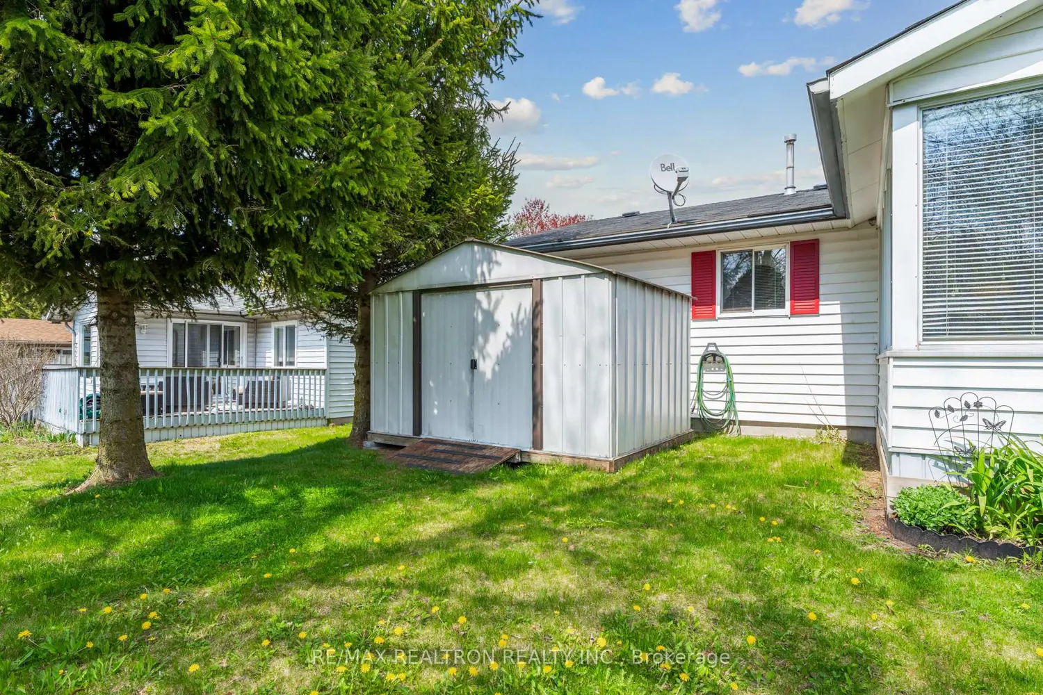 36 Tecumseth Pines Drive photo 4