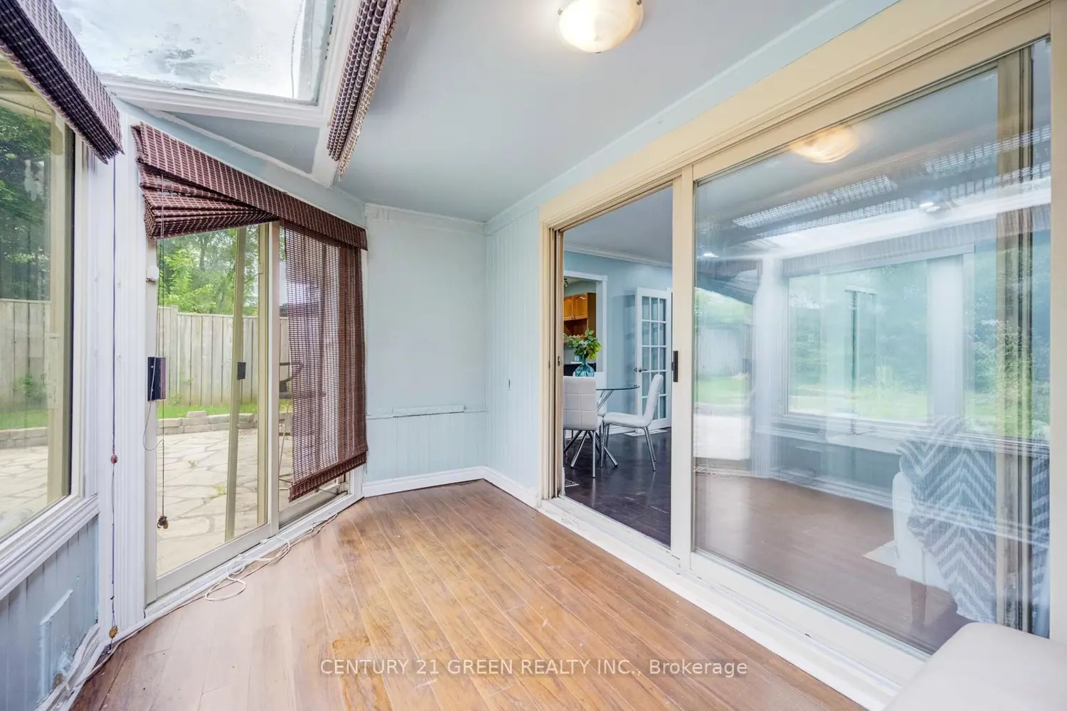 11 Burgby Avenue photo 5