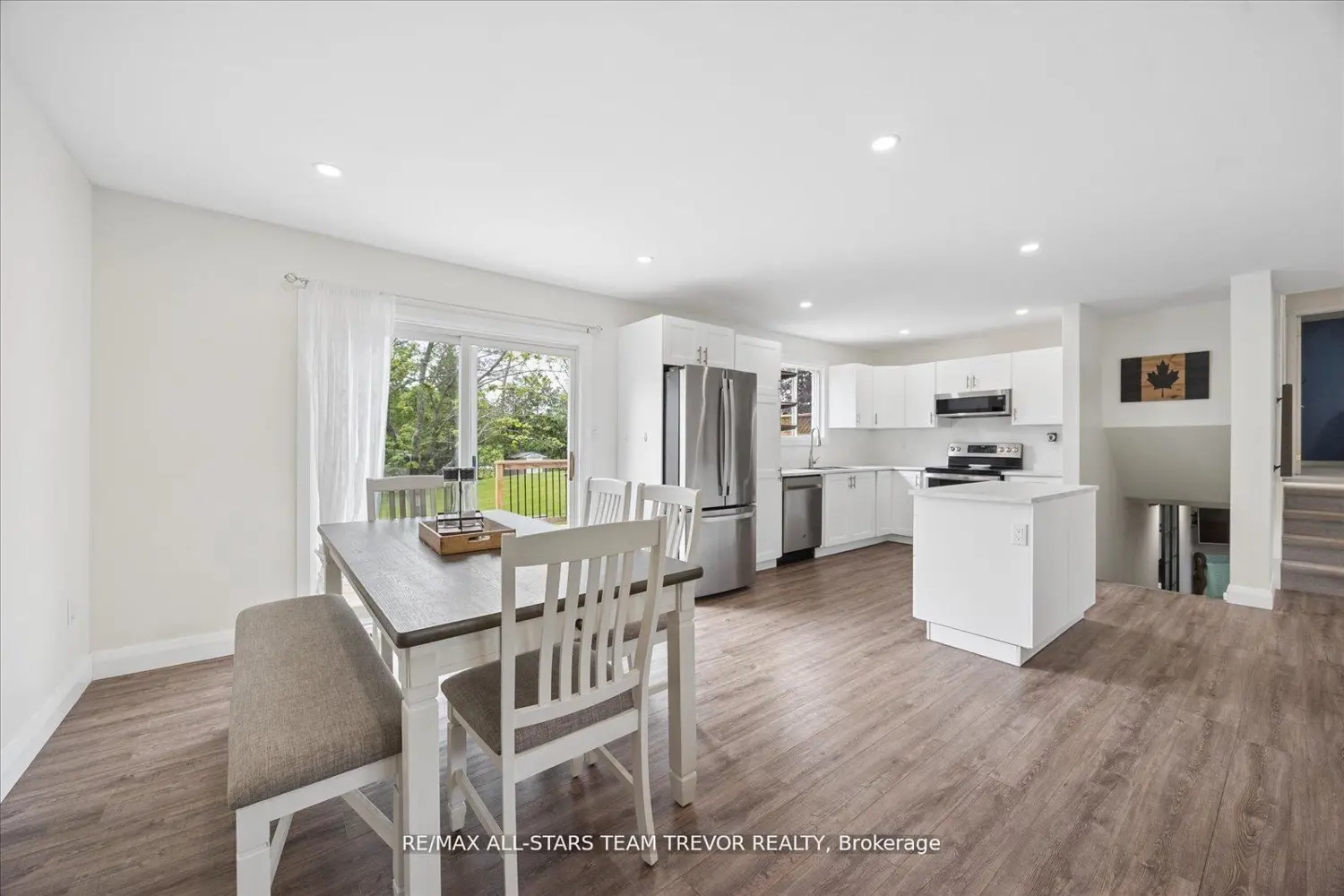 11 Halmar Park Road photo 4