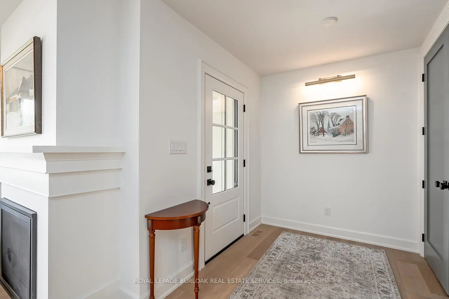 894 Condor Drive photo 2