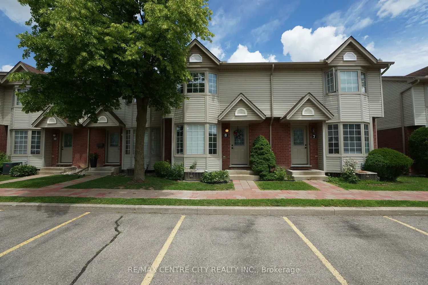 50 Chapman Court 8