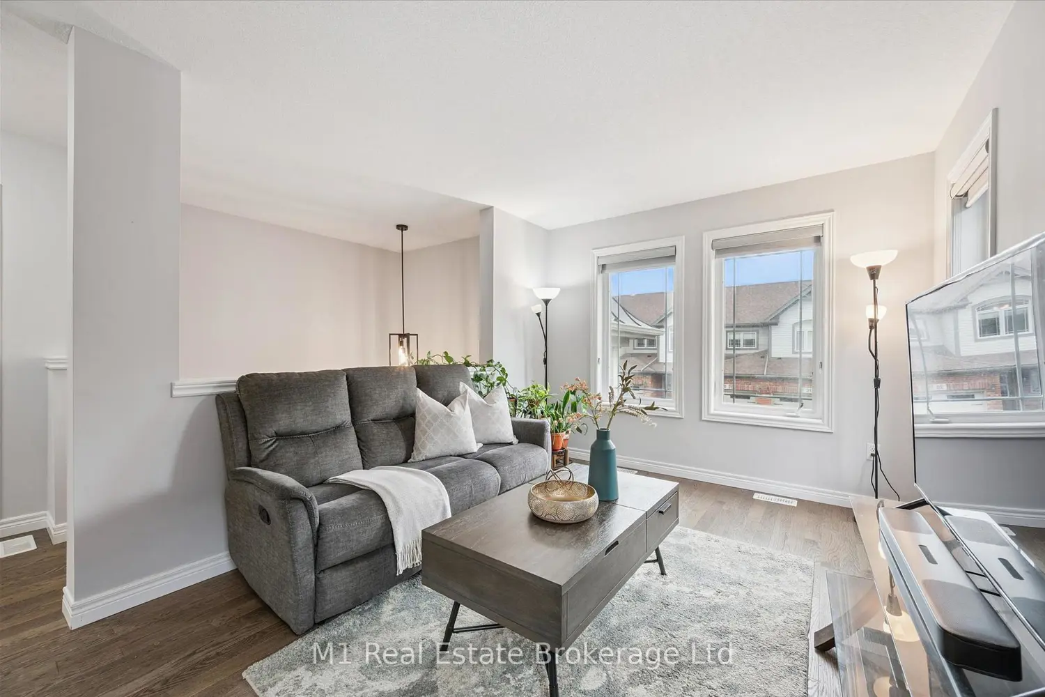 66 Eastview Road 26 photo 3
