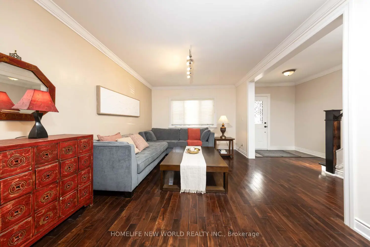 226 Hillsdale Avenue photo 2