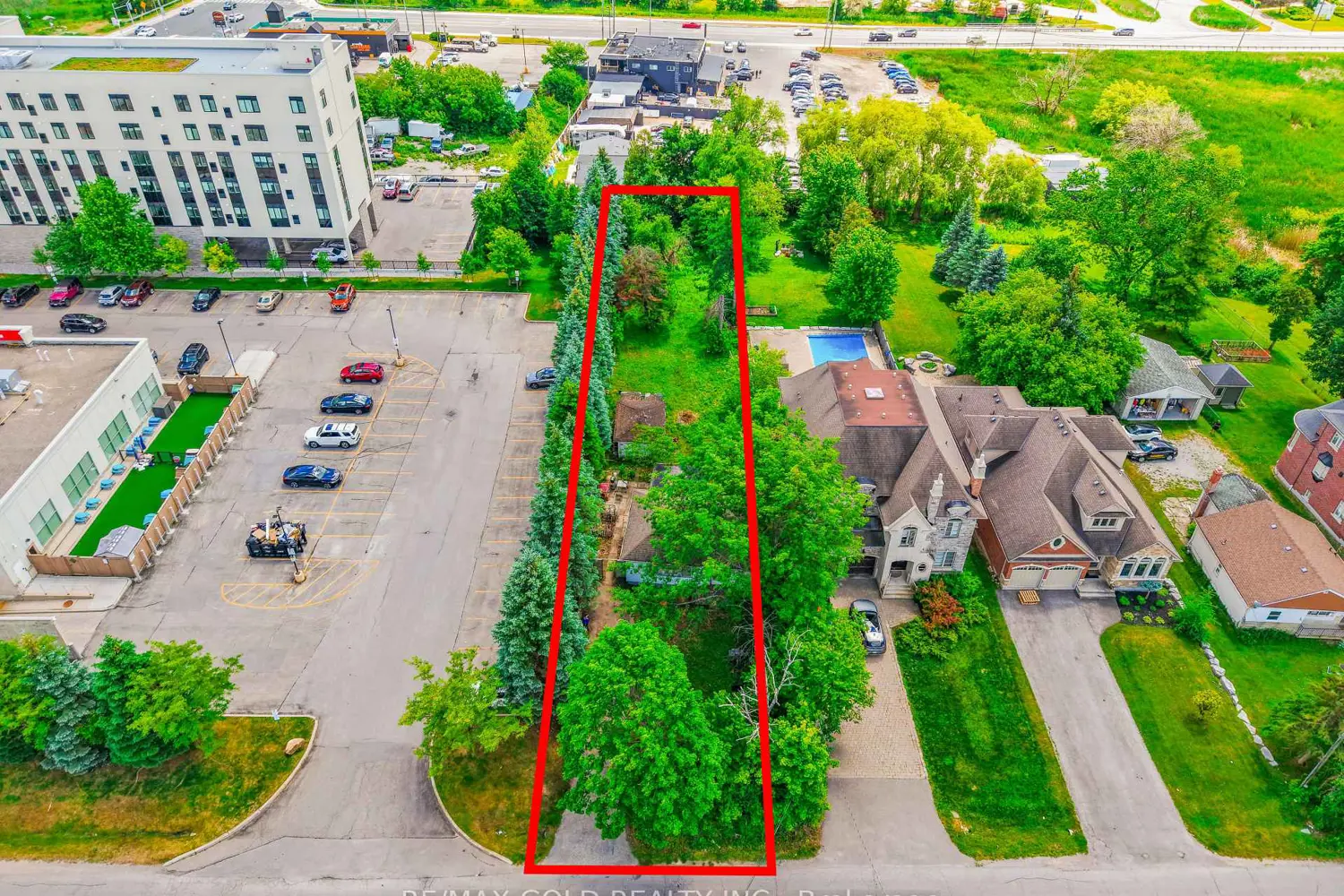 3 Aubrey Avenue photo 2