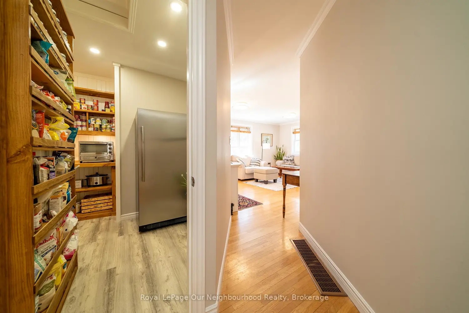 504 Wiley Road photo 2