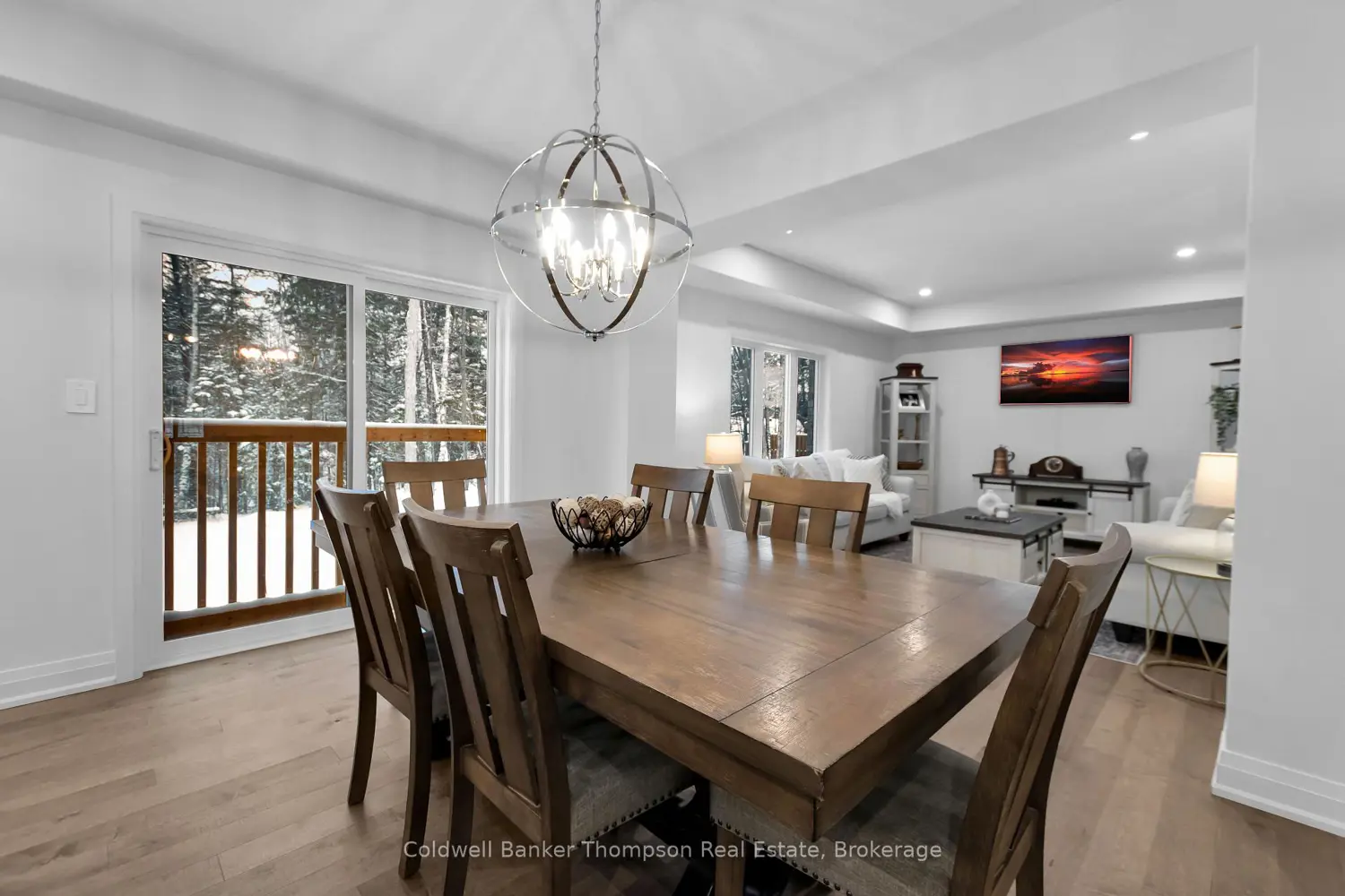 25 Eaglecrest Avenue photo 3
