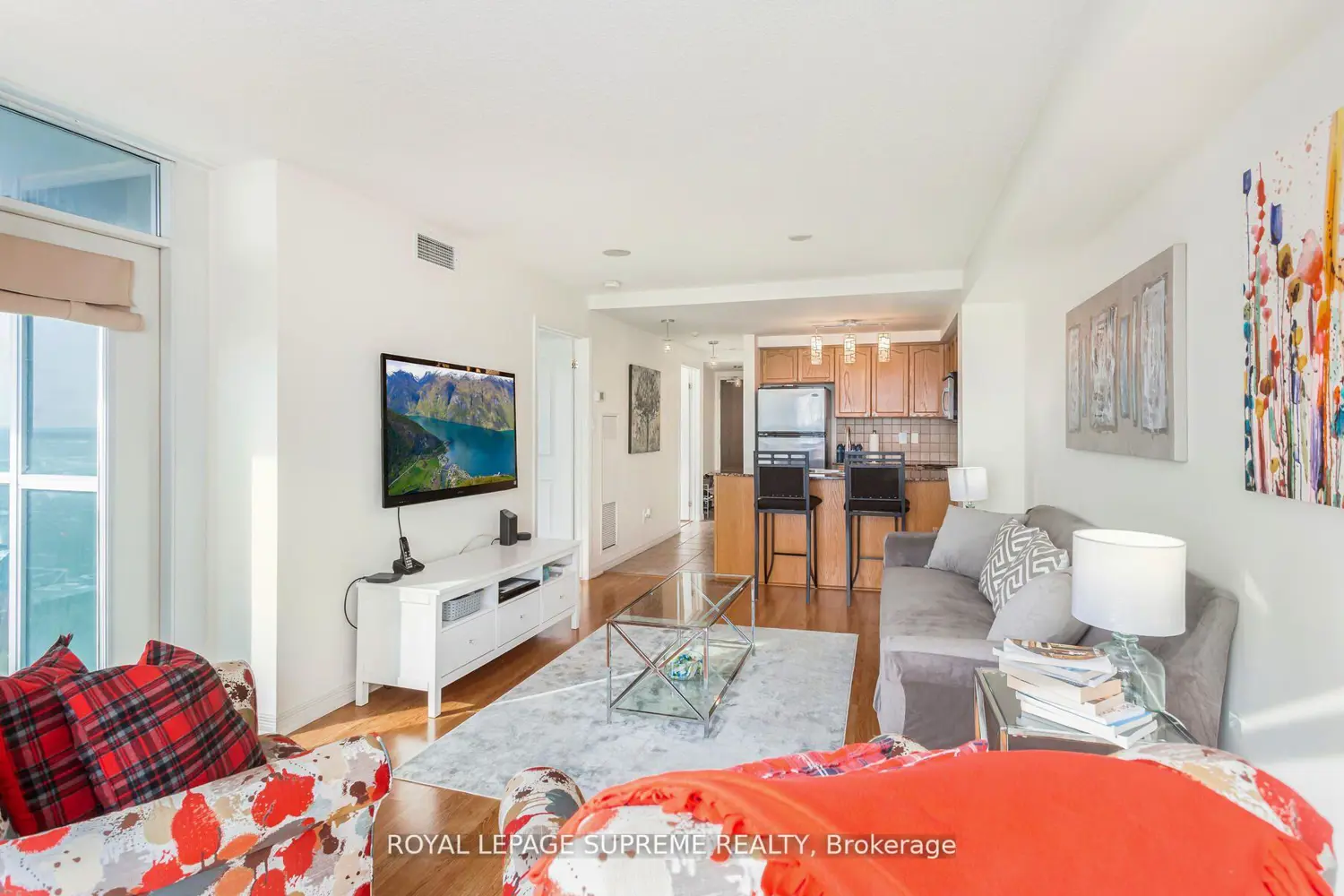 9 George Street 1606 photo 5