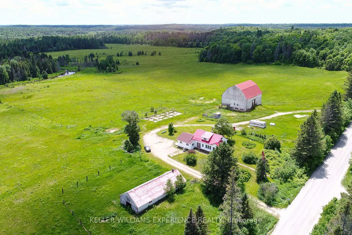 3505 Boundary Road photo 2