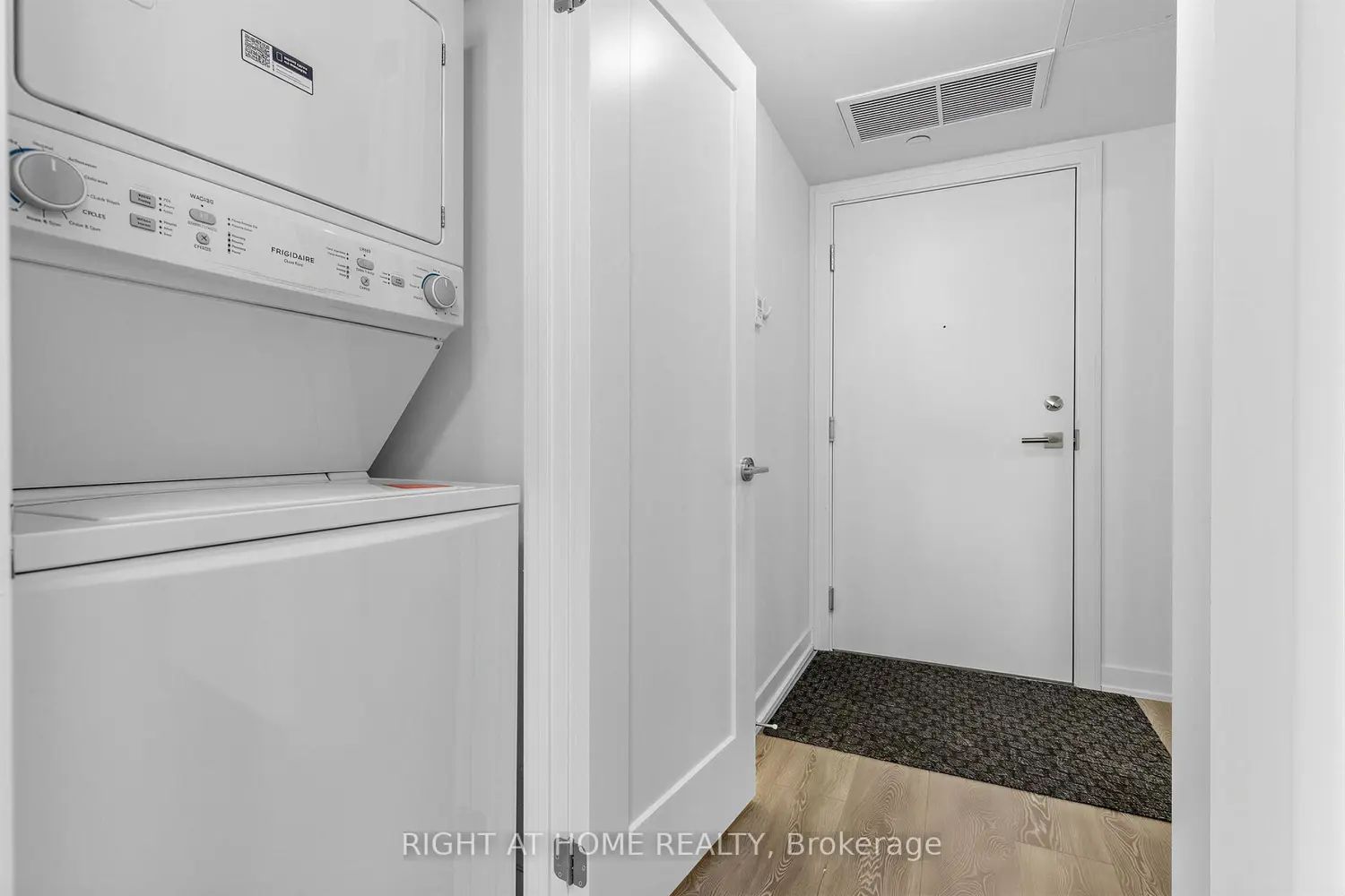 2 Manderley Drive 316 photo 5