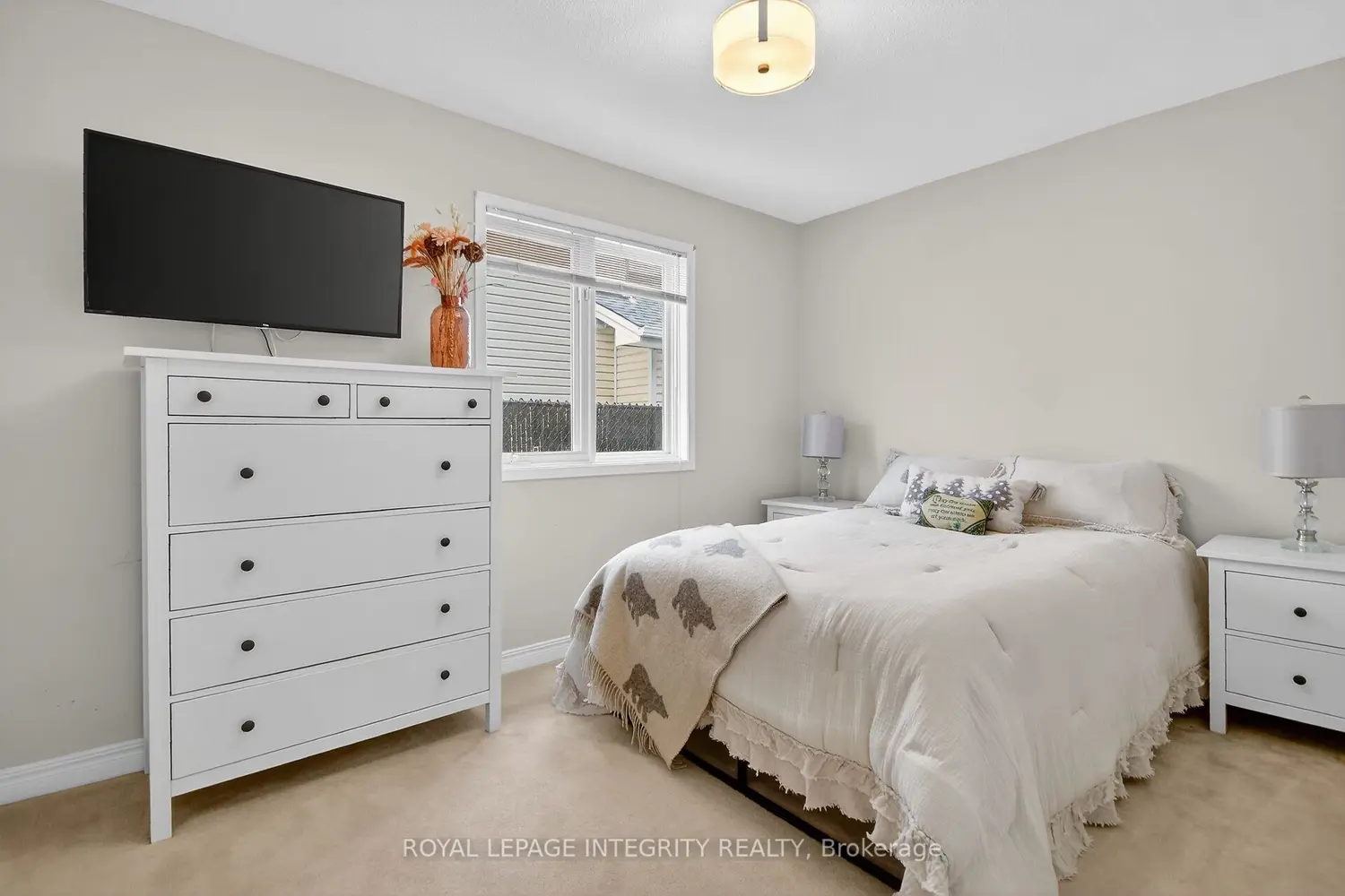 161 Longshire Circle photo 4