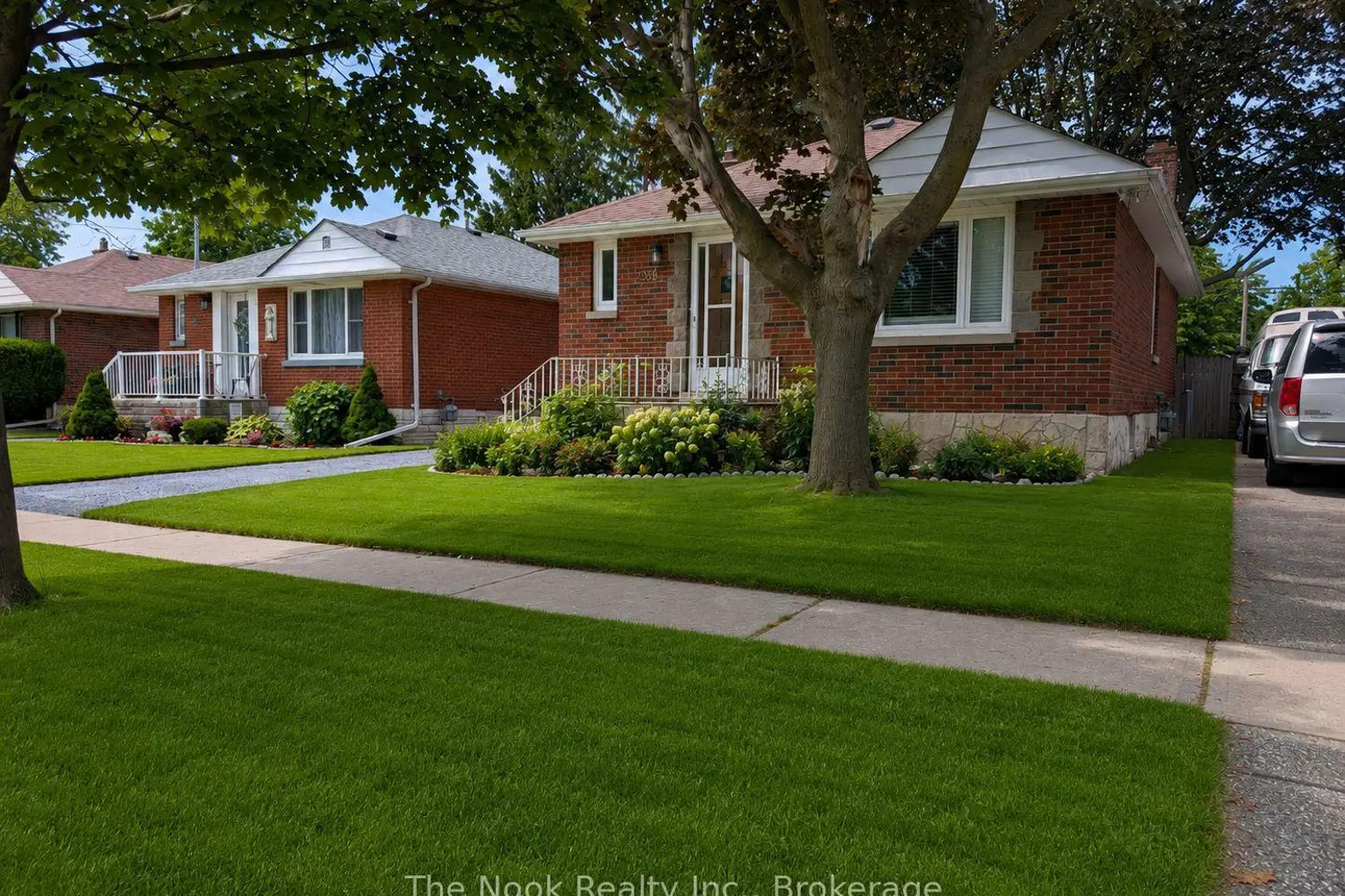 288 Cadillac Avenue photo 3